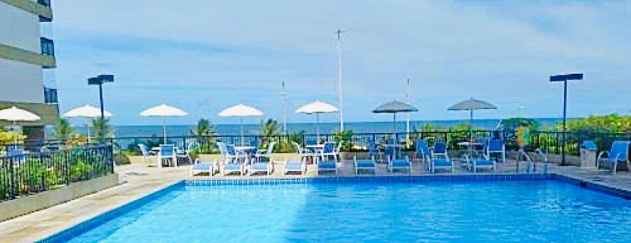 Apartamento Pé na Areia - Barra Bella Posto 6 Barra da Tijuca