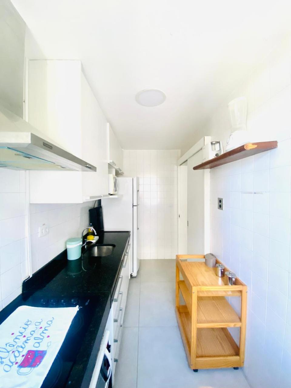 Apartamento Pé na Areia - Barra Bella Posto 6 Barra da Tijuca