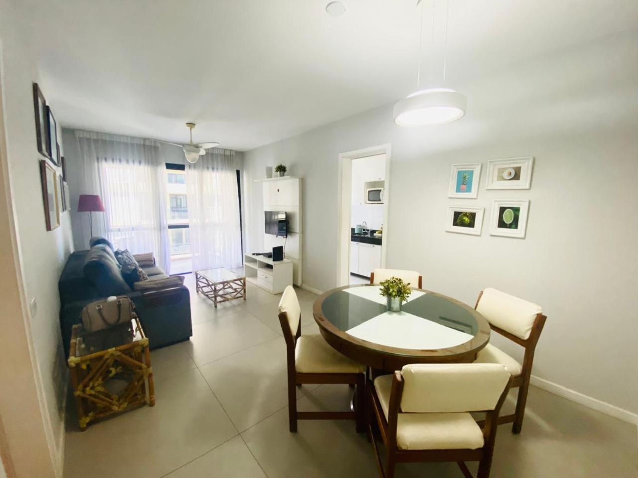 Apartamento Pé na Areia - Barra Bella Posto 6 Barra da Tijuca