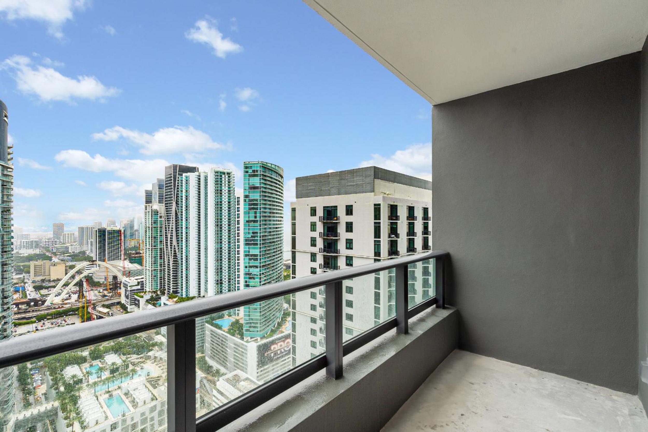 Downtown Miami Oasis #4001 - Your Home for a Perfect Vacation
