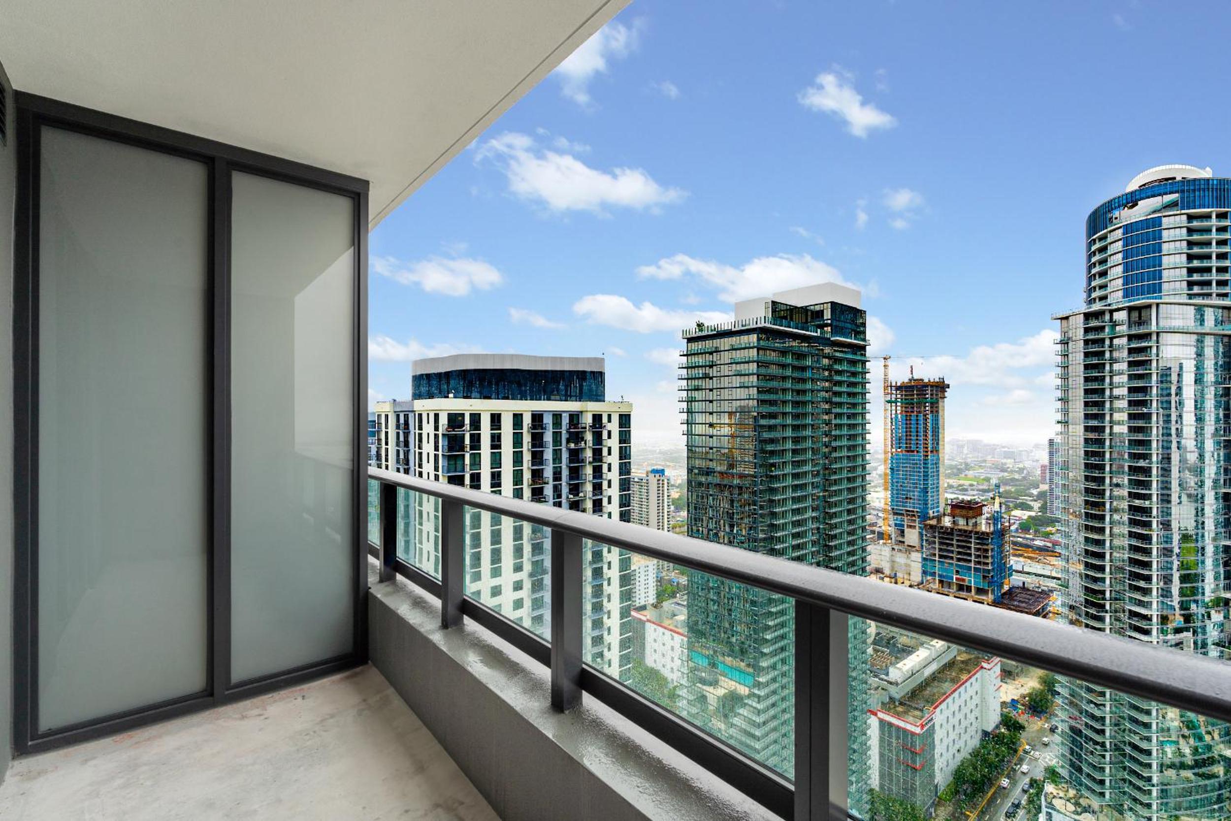 Downtown Miami Oasis #4001 - Your Home for a Perfect Vacation