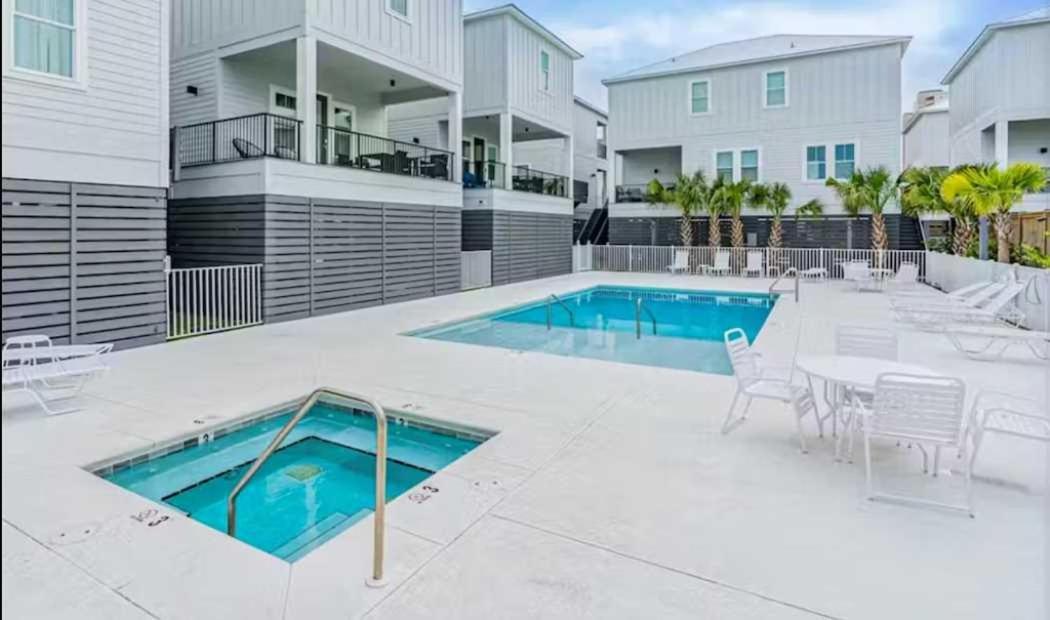 For Shore Beach House