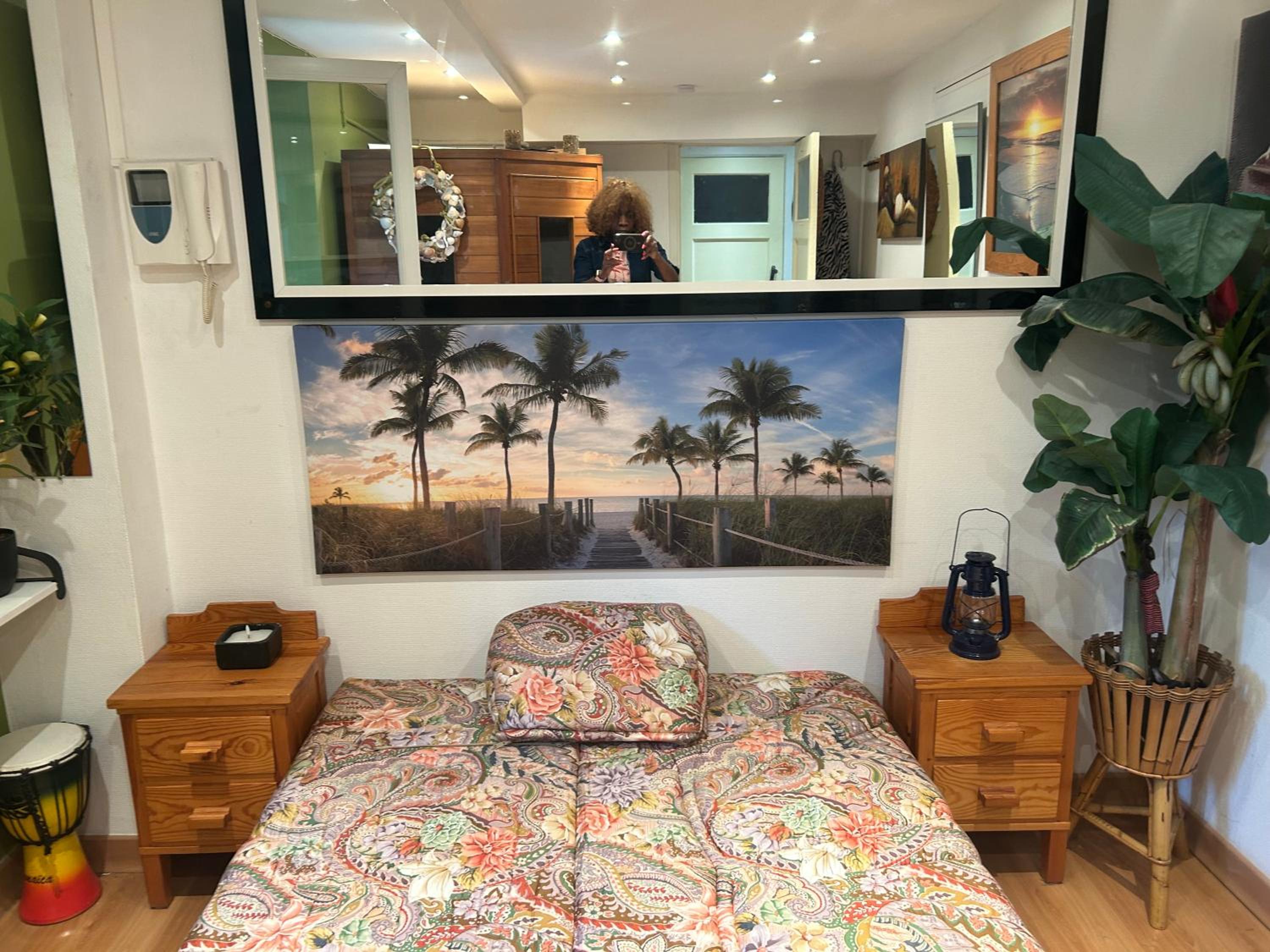 Tropical Room