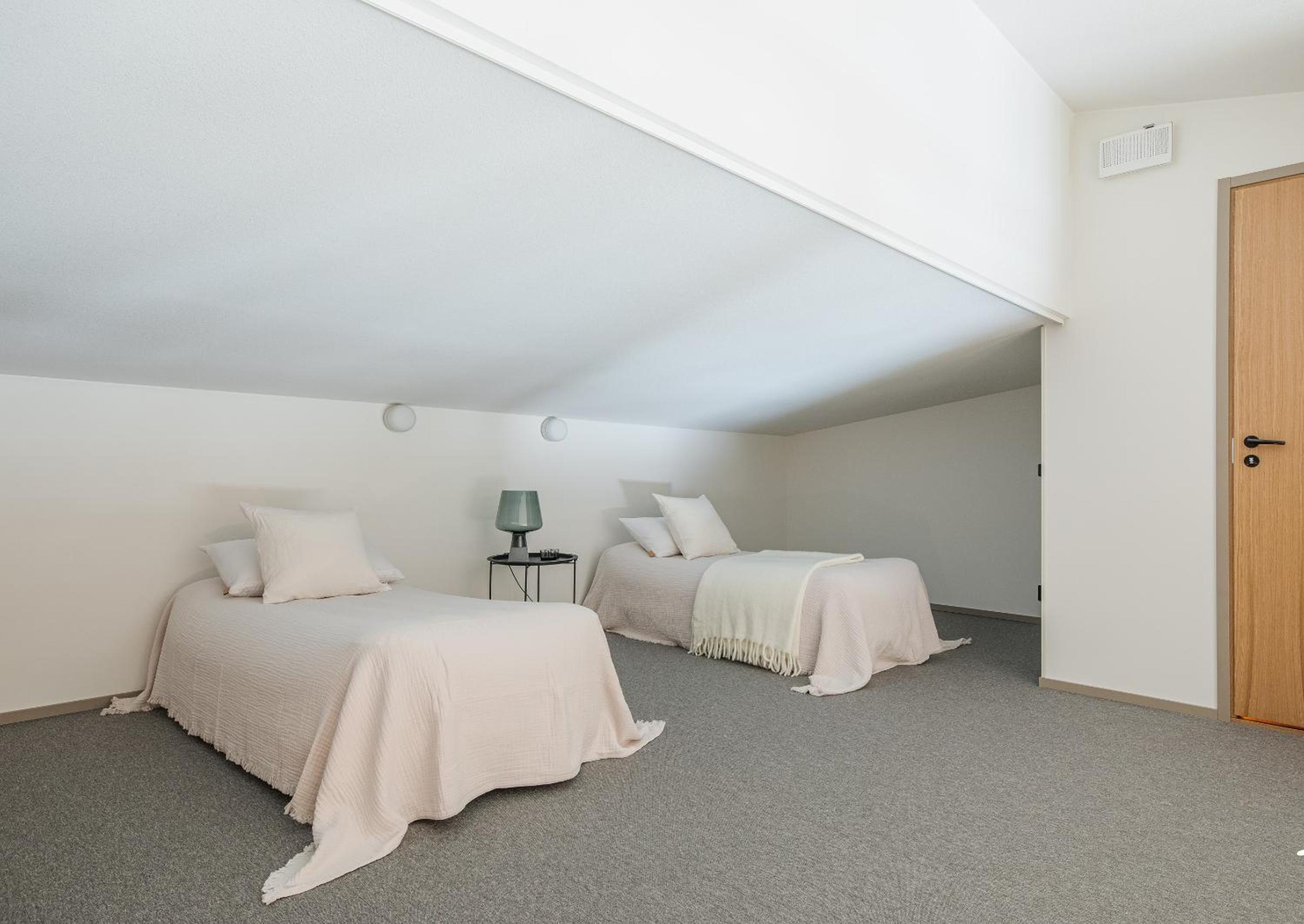 AuroraLevi Suites Utsuvaara Northern Lights Retreat, Ski-In-out, 2 ski pass included to price