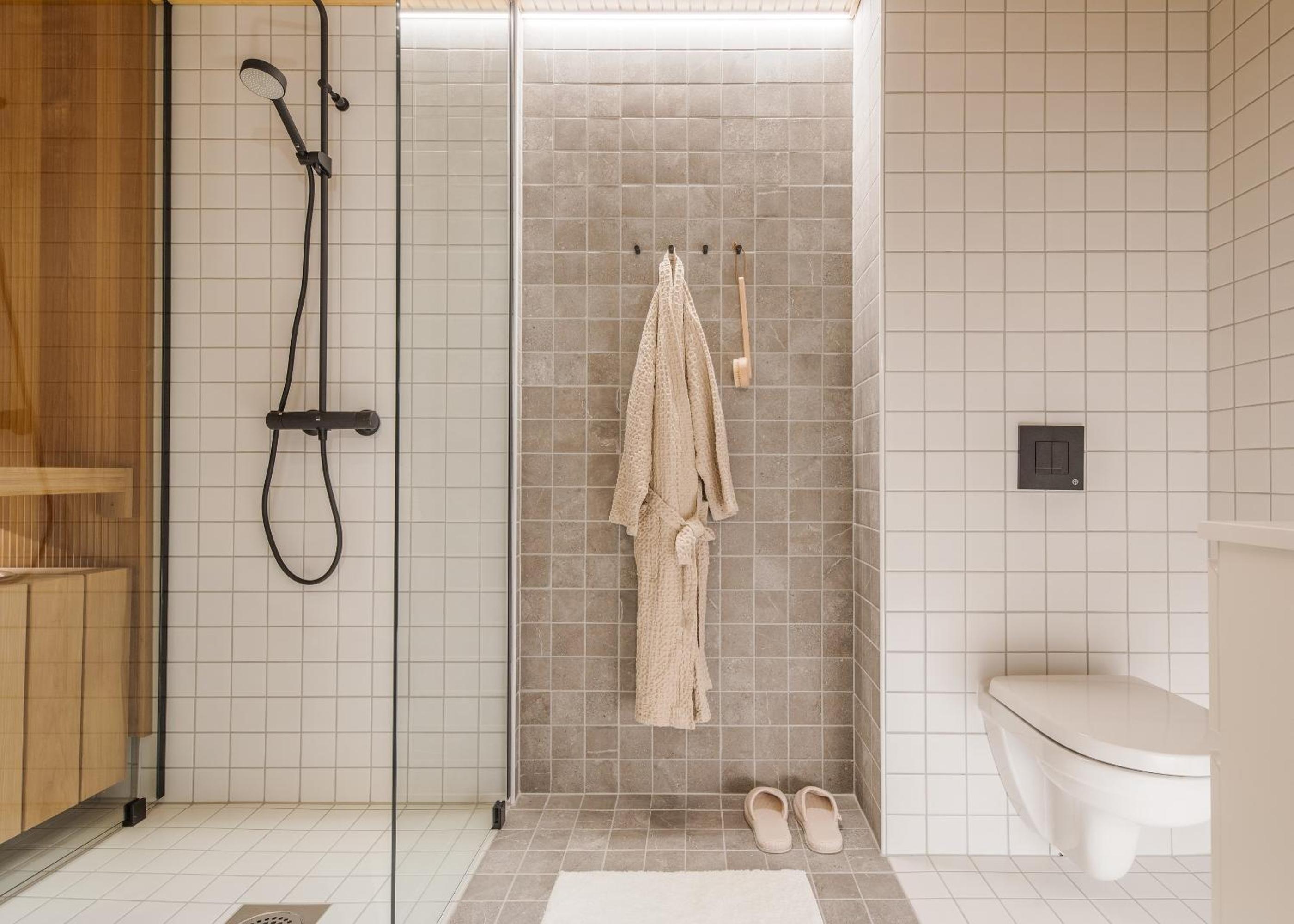 AuroraLevi Suites Utsuvaara Northern Lights Retreat, Ski-In-out, 2 ski pass included to price