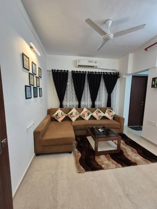 Sky View Apartment Near Nesco
