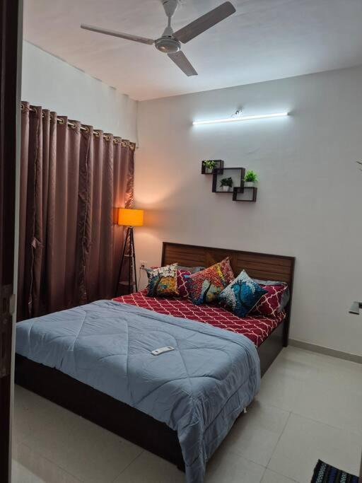 Sky View Apartment Near Nesco photo 5