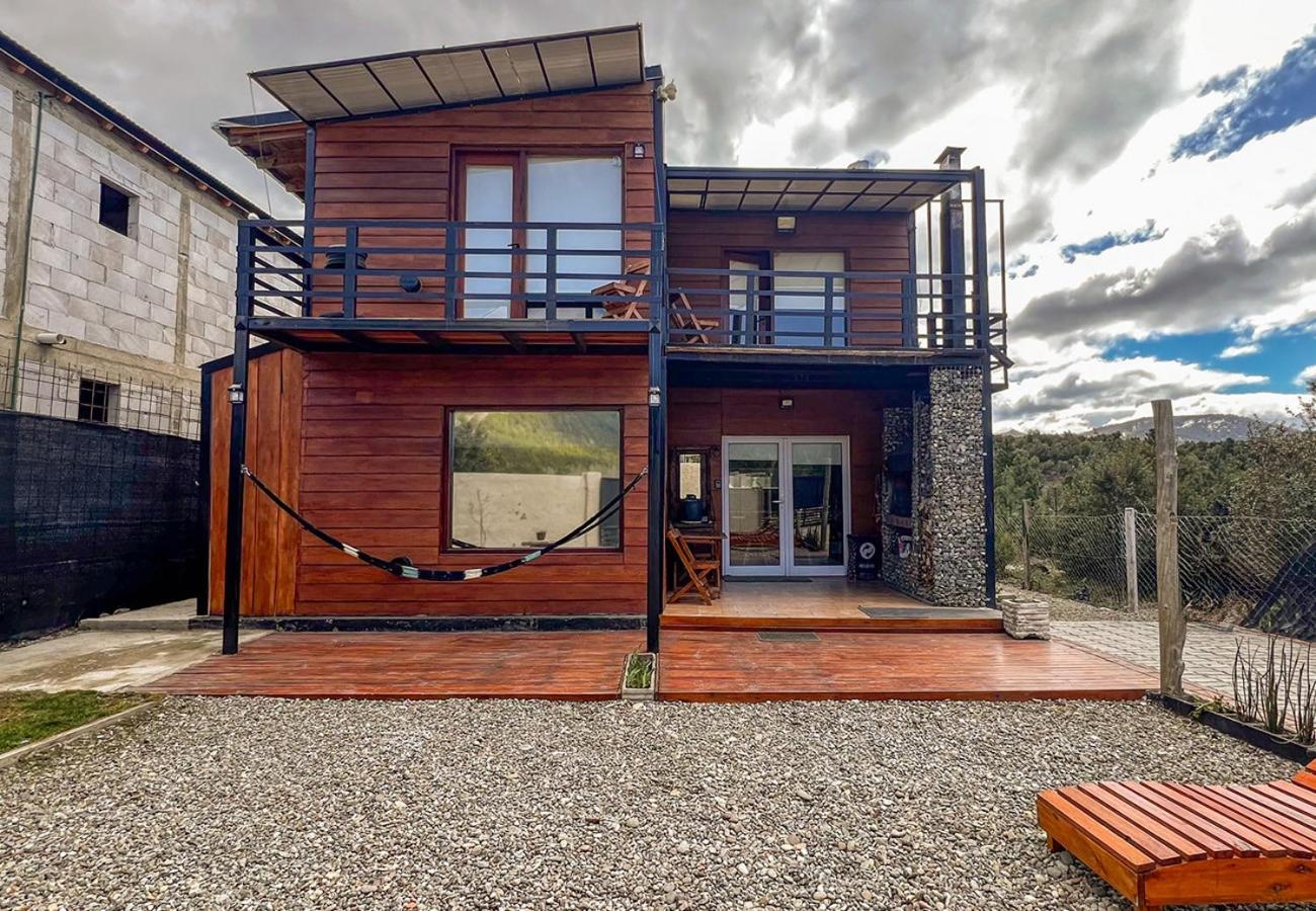 RentUp - Casa en Bariloche con chimenea y jardin en Mirador del Chalhuaco