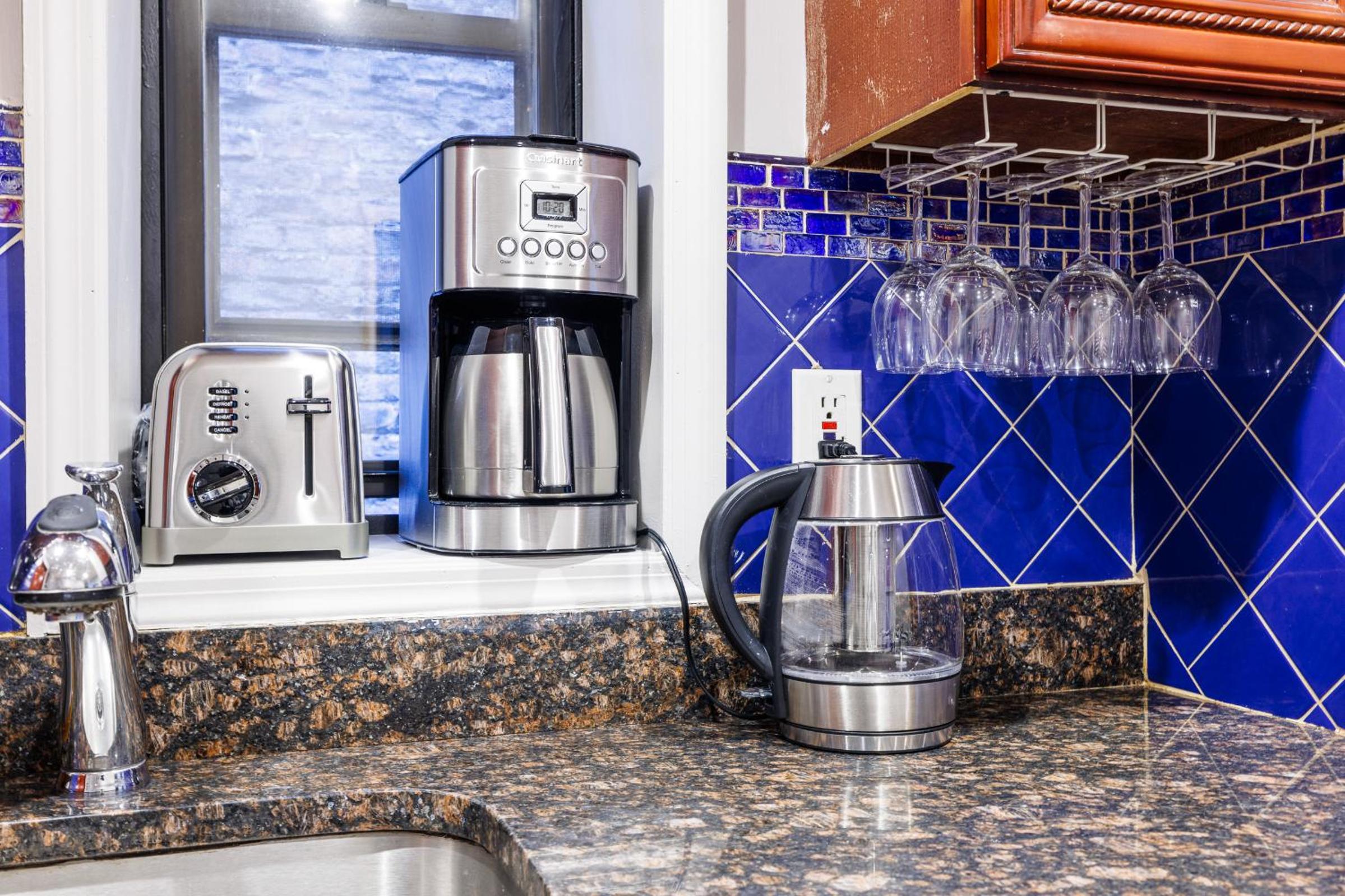 Discover the Comfort of Columbia University properties-2