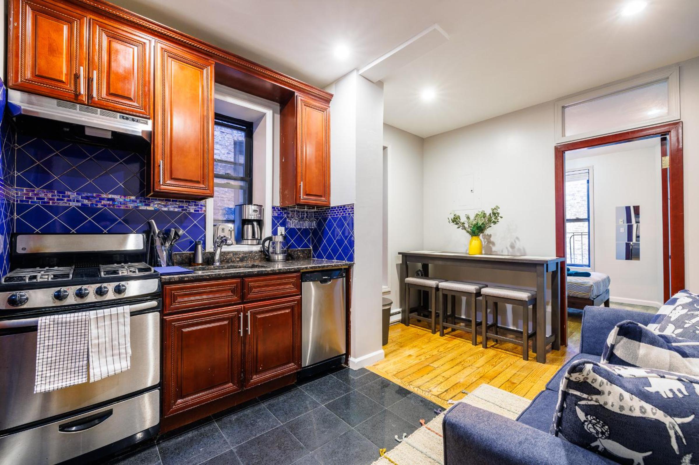 Discover the Comfort of Columbia University properties-2