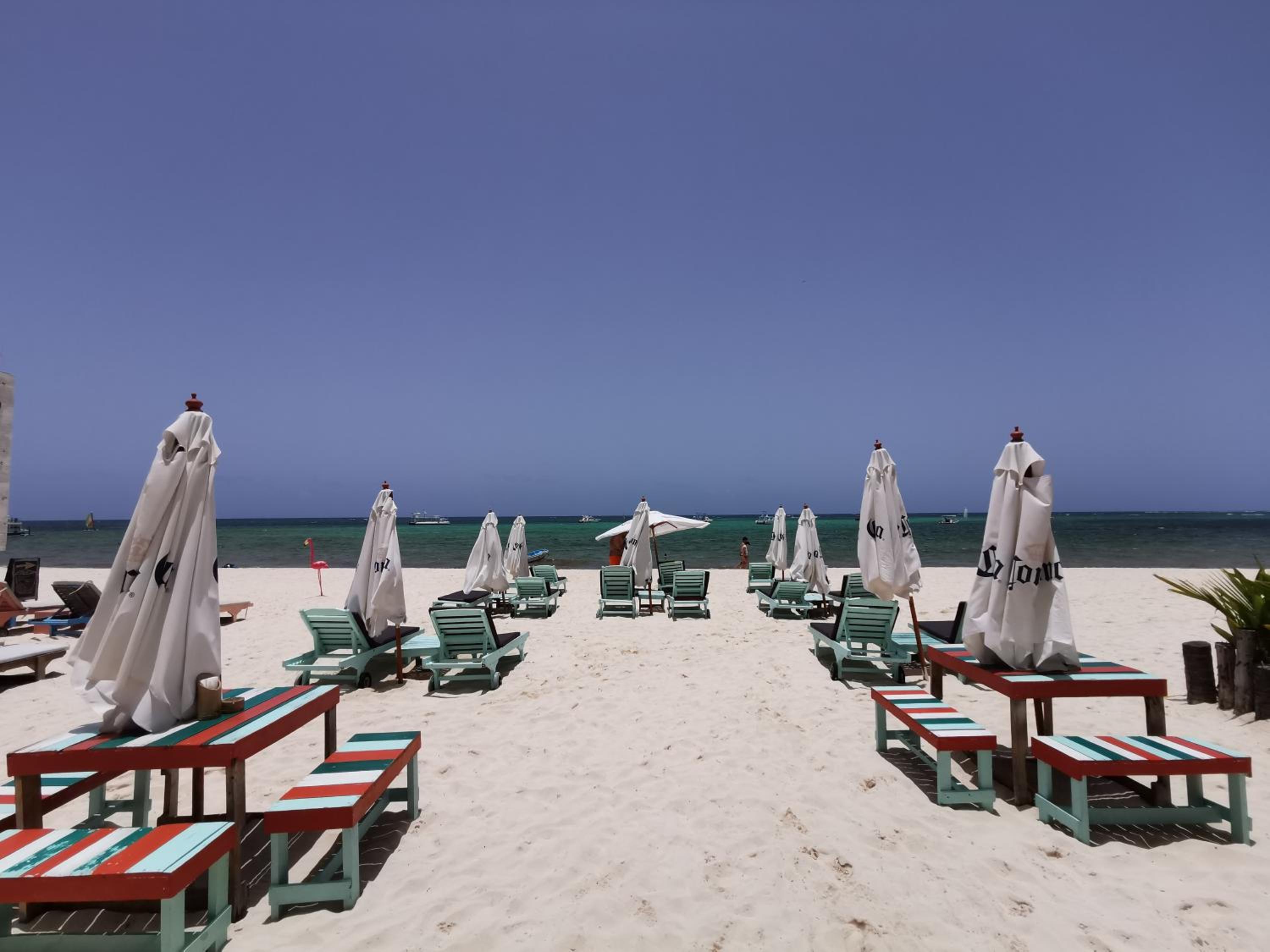 Coral SUITES Rooftop POOL Beach&SPA