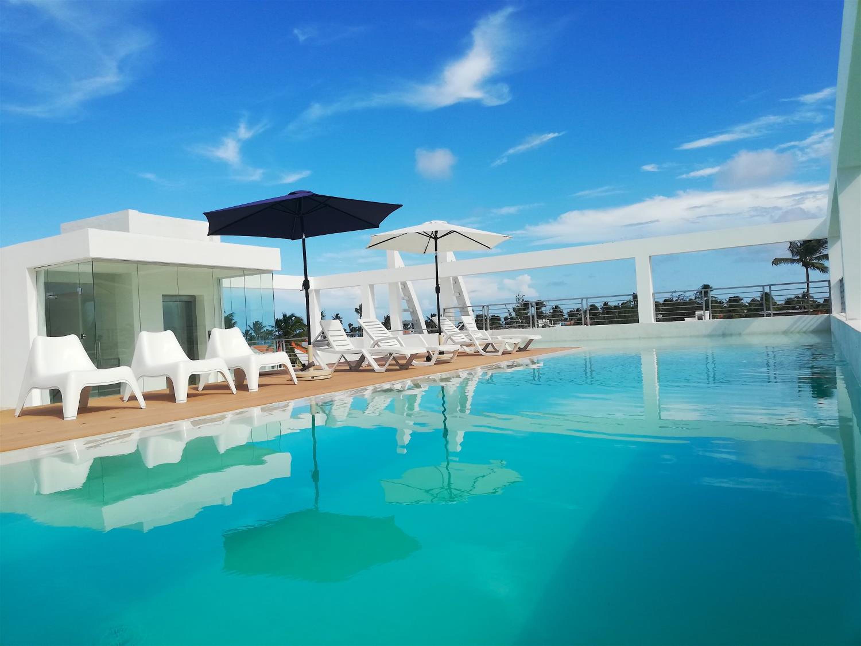 Coral SUITES Rooftop POOL Beach&SPA