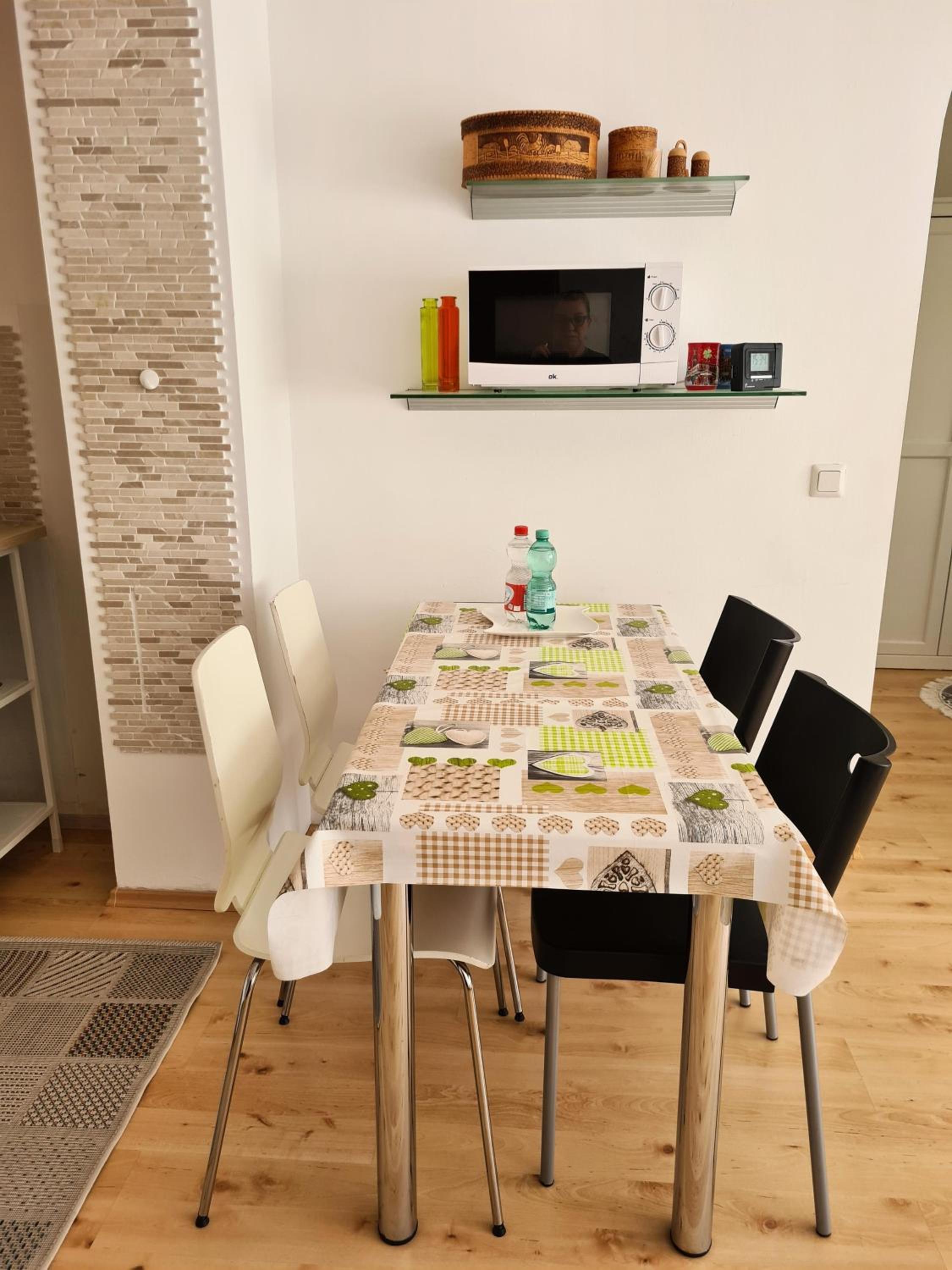 Wohnung am Grünen, Nähe Stadtzentrum und Hauptbahnhof, WLAN inklusive