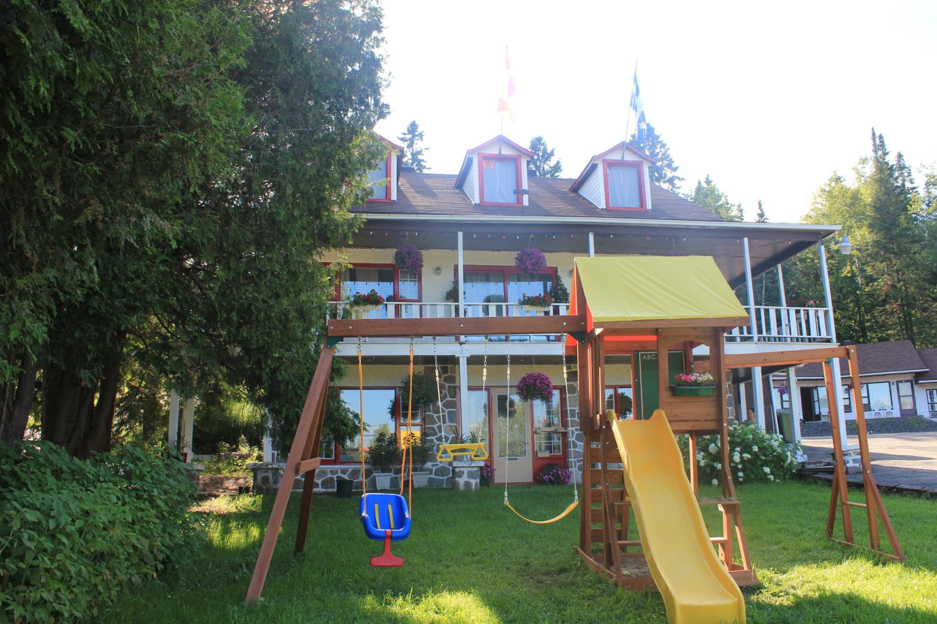 activities & amenities