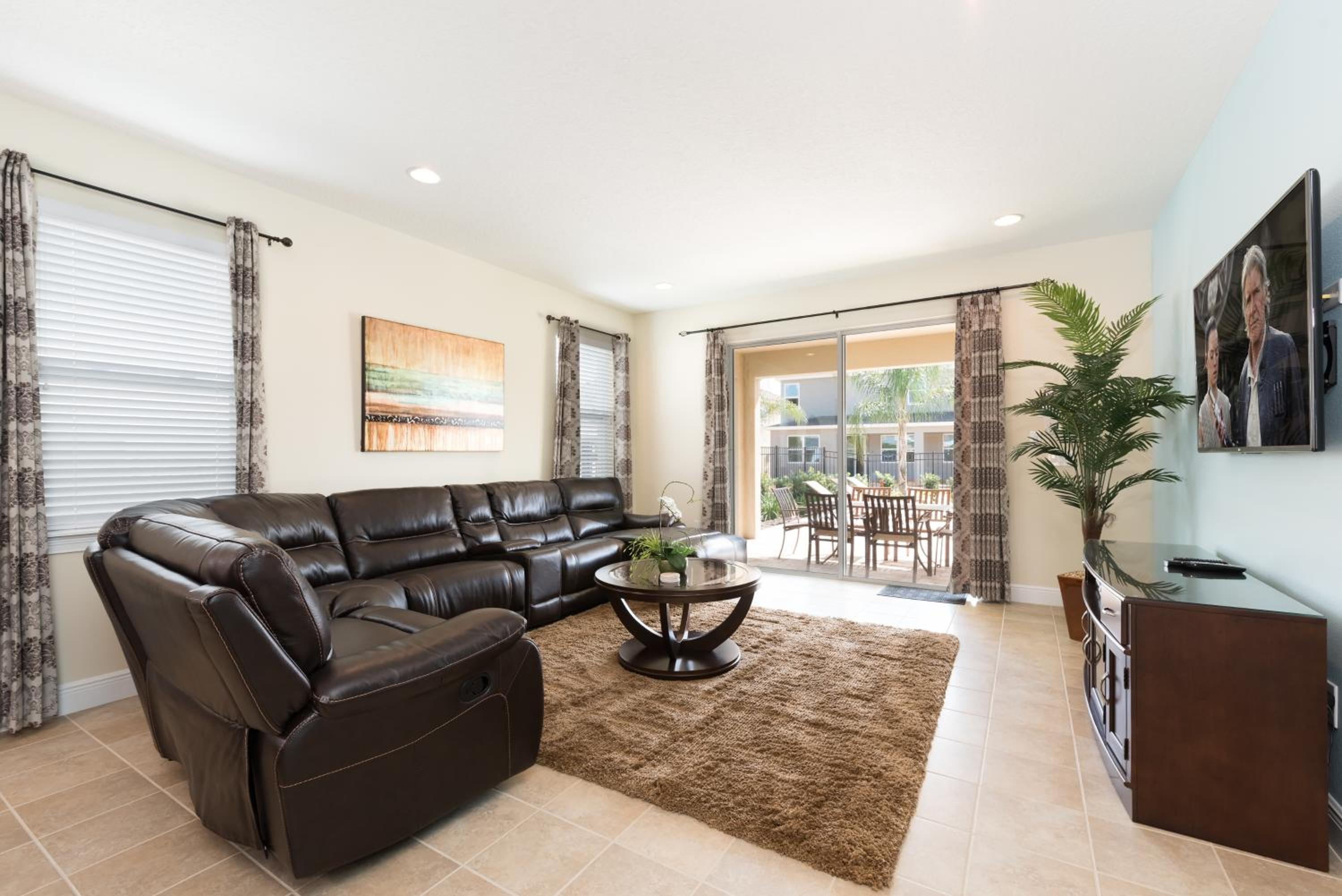 Newly Renovated 2026 - 11BR Large Home with Private Pool & Spa near Disney