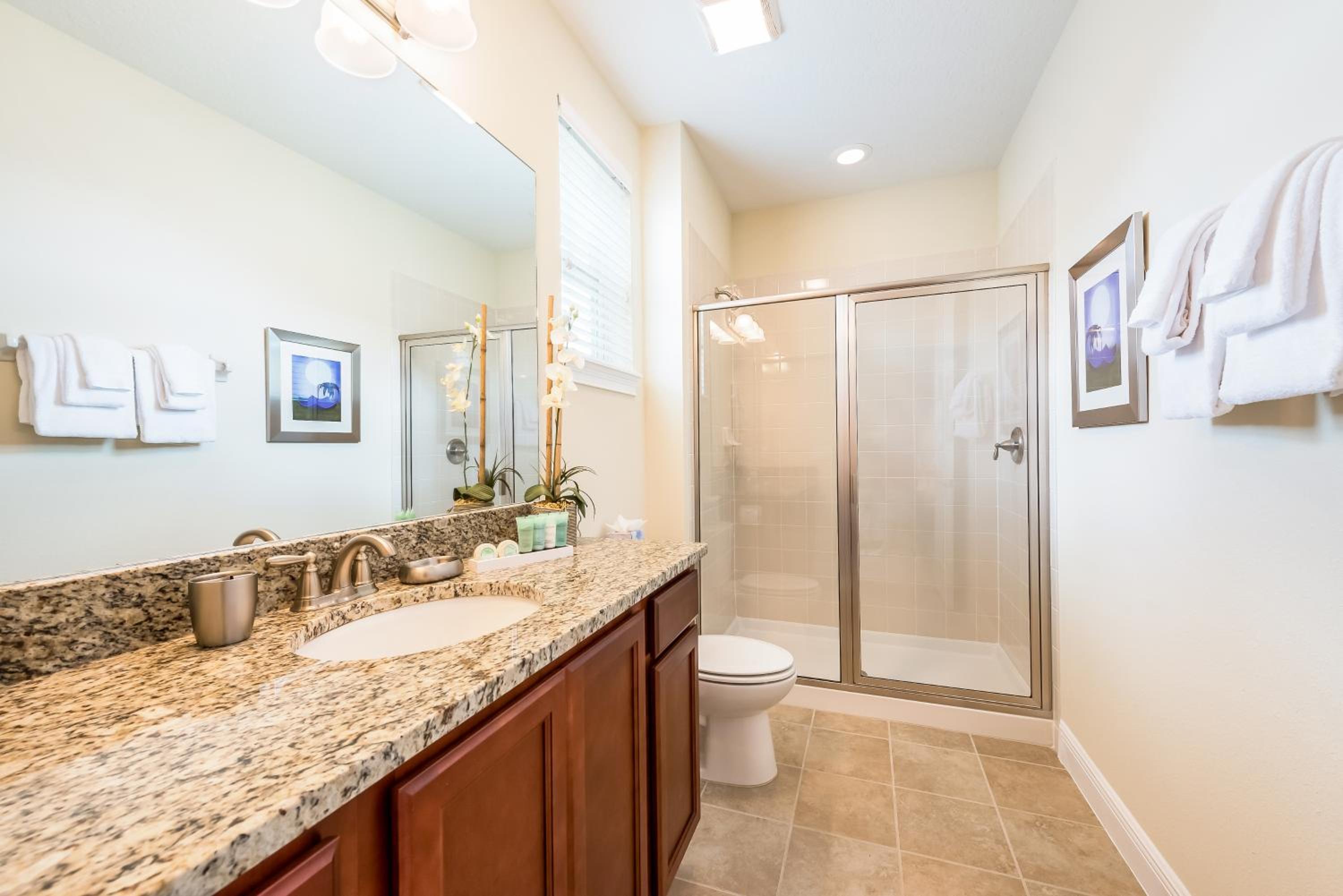 Newly Renovated 2026 - 11BR Large Home with Private Pool & Spa near Disney