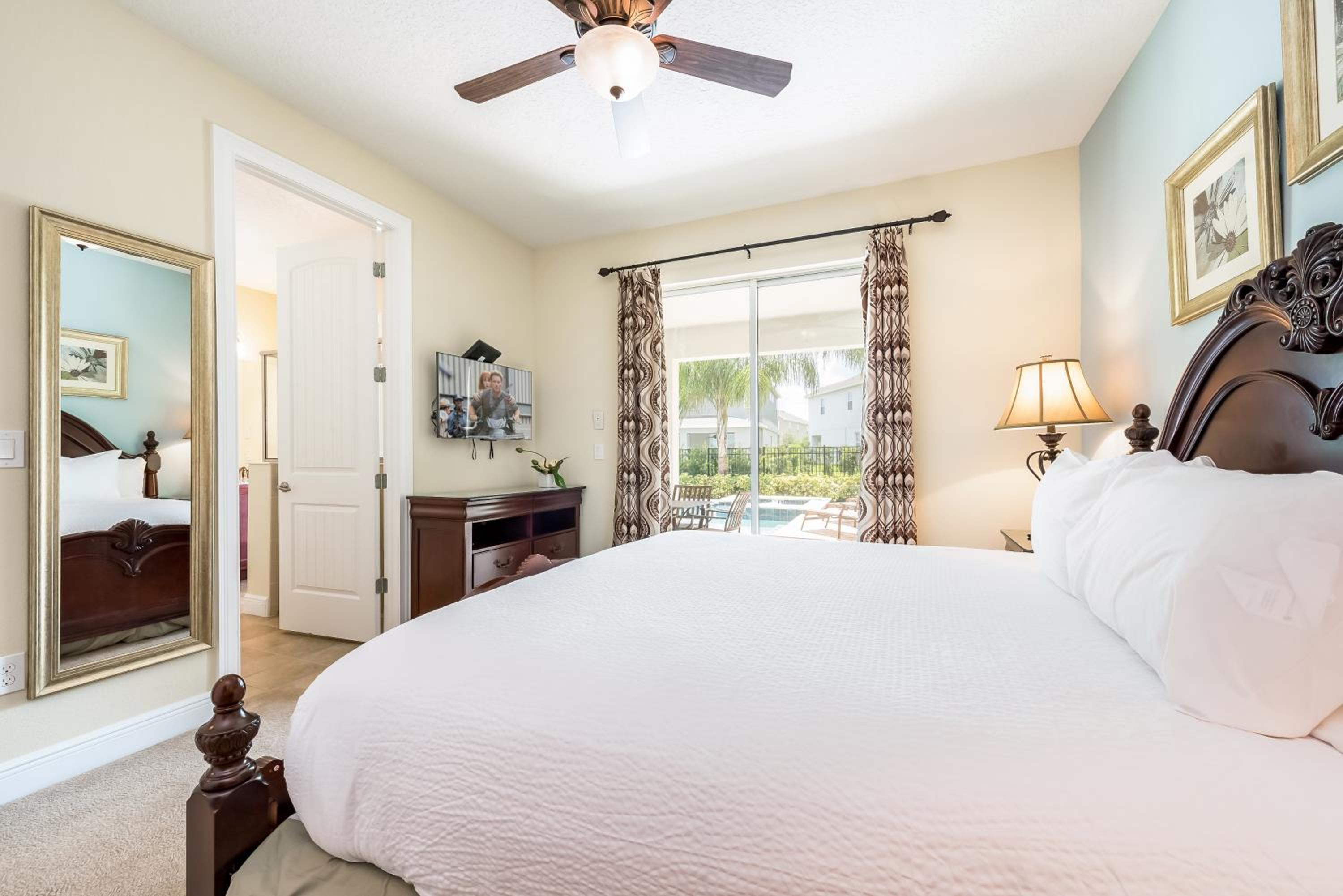 Newly Renovated 2026 - 11BR Large Home with Private Pool & Spa near Disney