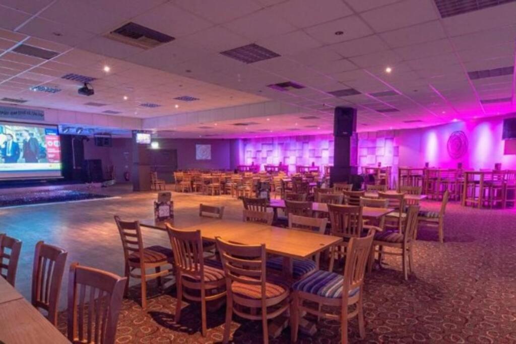 meeting & event spaces