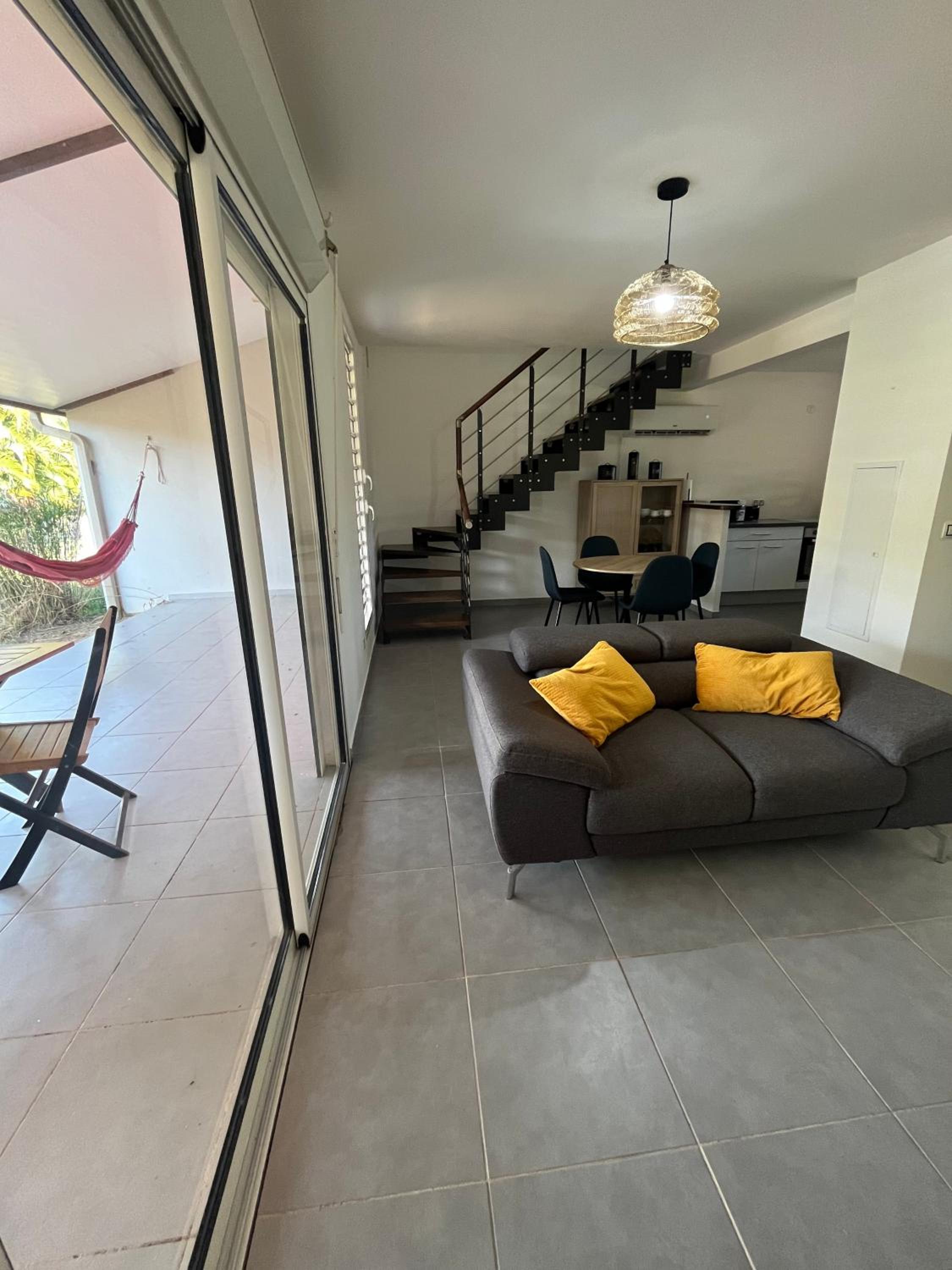 Maison de ville Duplex T3 I Jardin