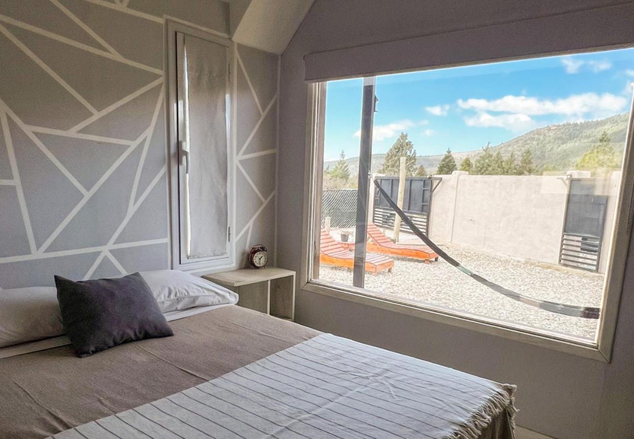 RentUp - Casa en Bariloche con chimenea y jardin en Mirador del Chalhuaco
