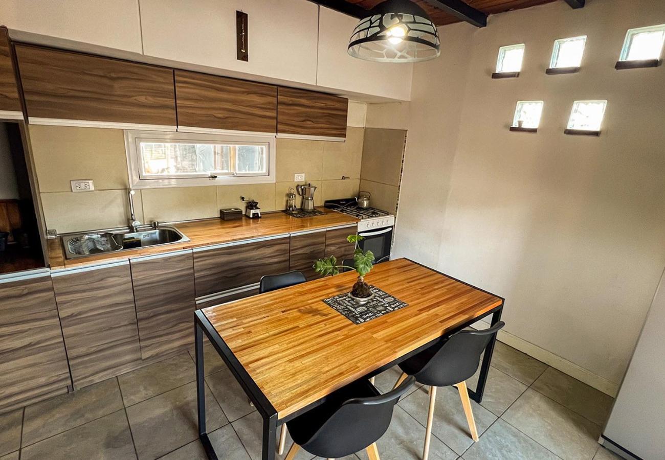 RentUp - Casa en Bariloche con chimenea y jardin en Mirador del Chalhuaco
