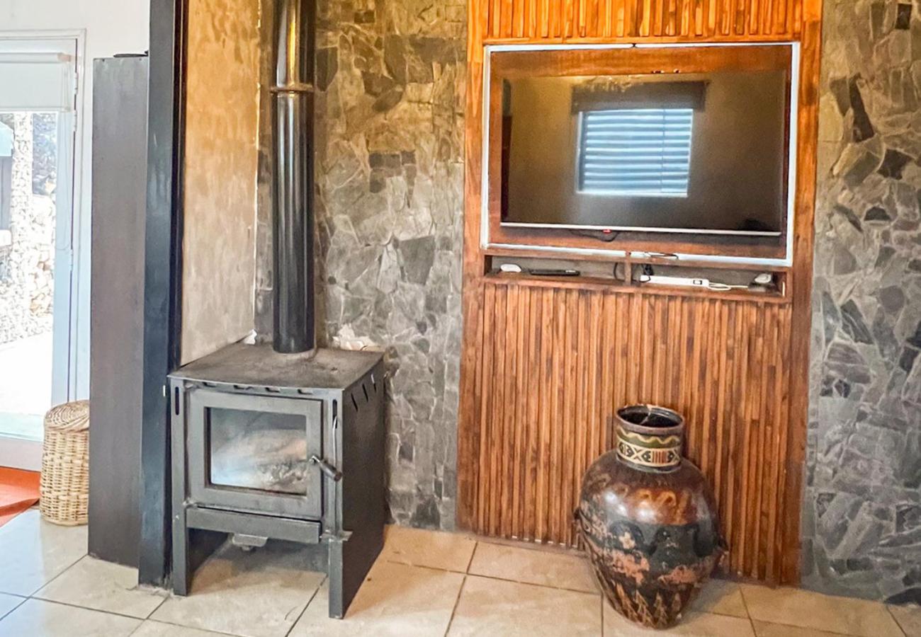 RentUp - Casa en Bariloche con chimenea y jardin en Mirador del Chalhuaco