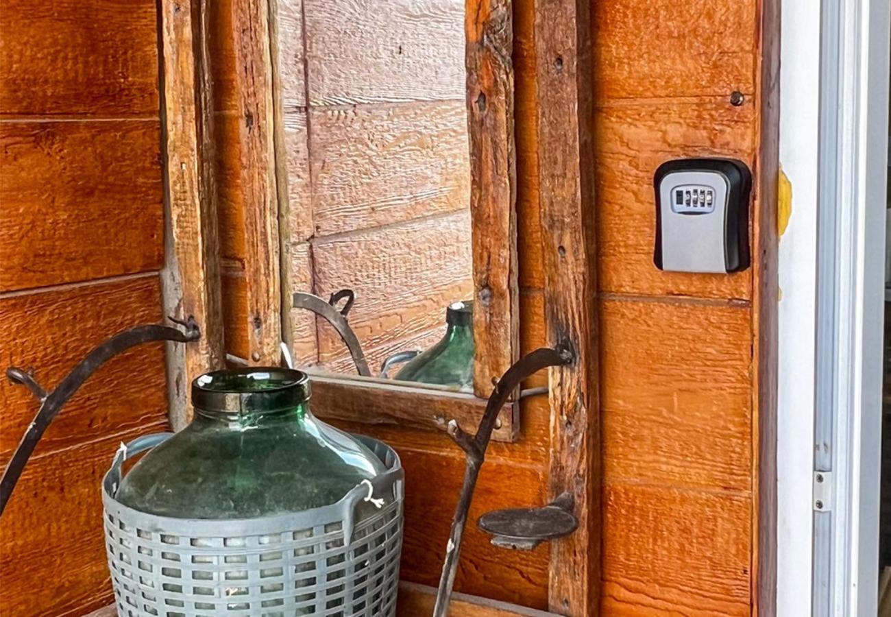 RentUp - Casa en Bariloche con chimenea y jardin en Mirador del Chalhuaco