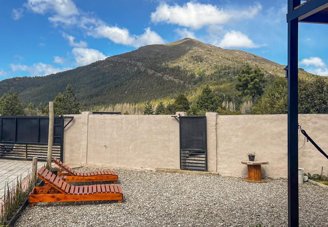 RentUp - Casa en Bariloche con chimenea y jardin en Mirador del Chalhuaco