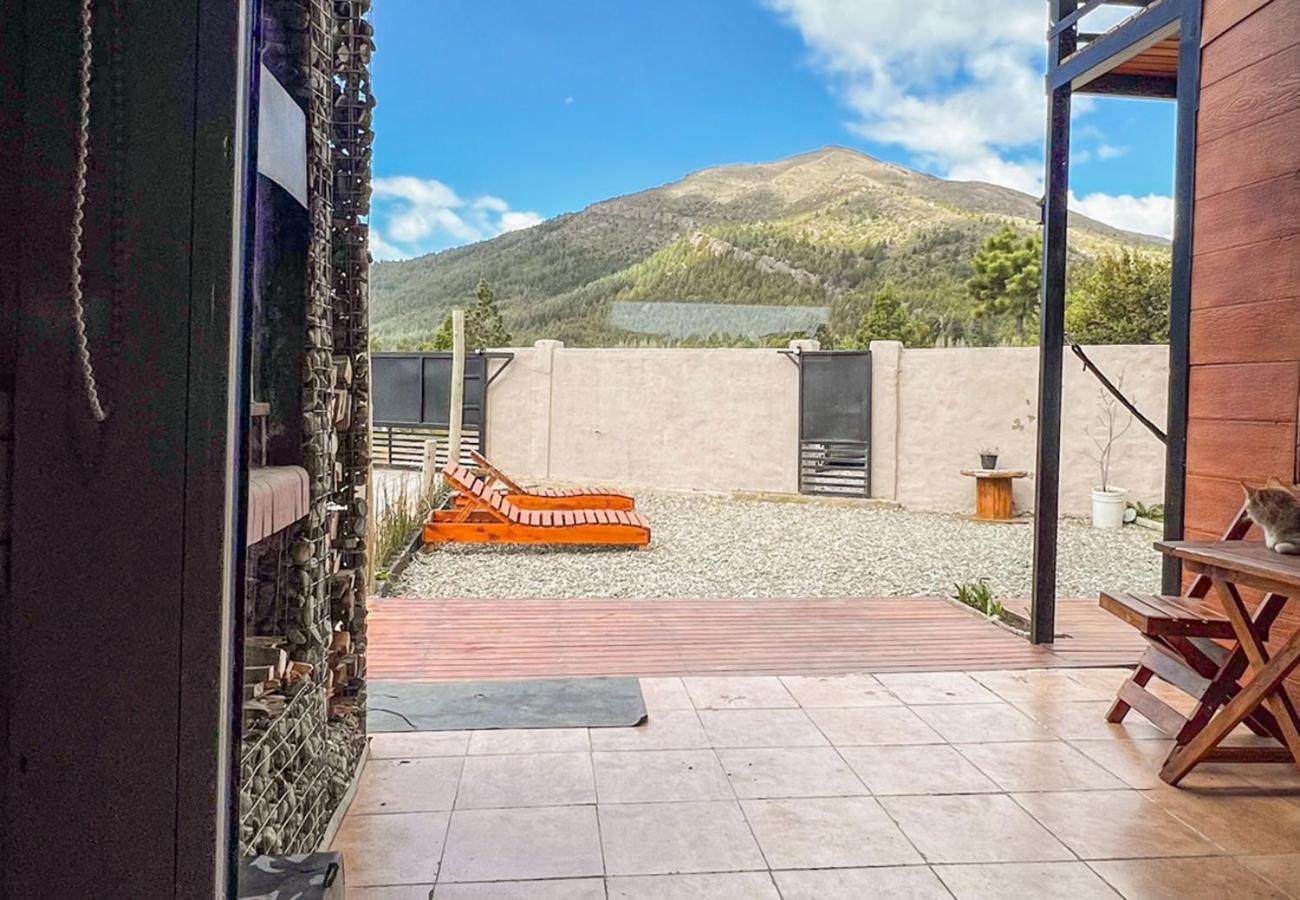 RentUp - Casa en Bariloche con chimenea y jardin en Mirador del Chalhuaco