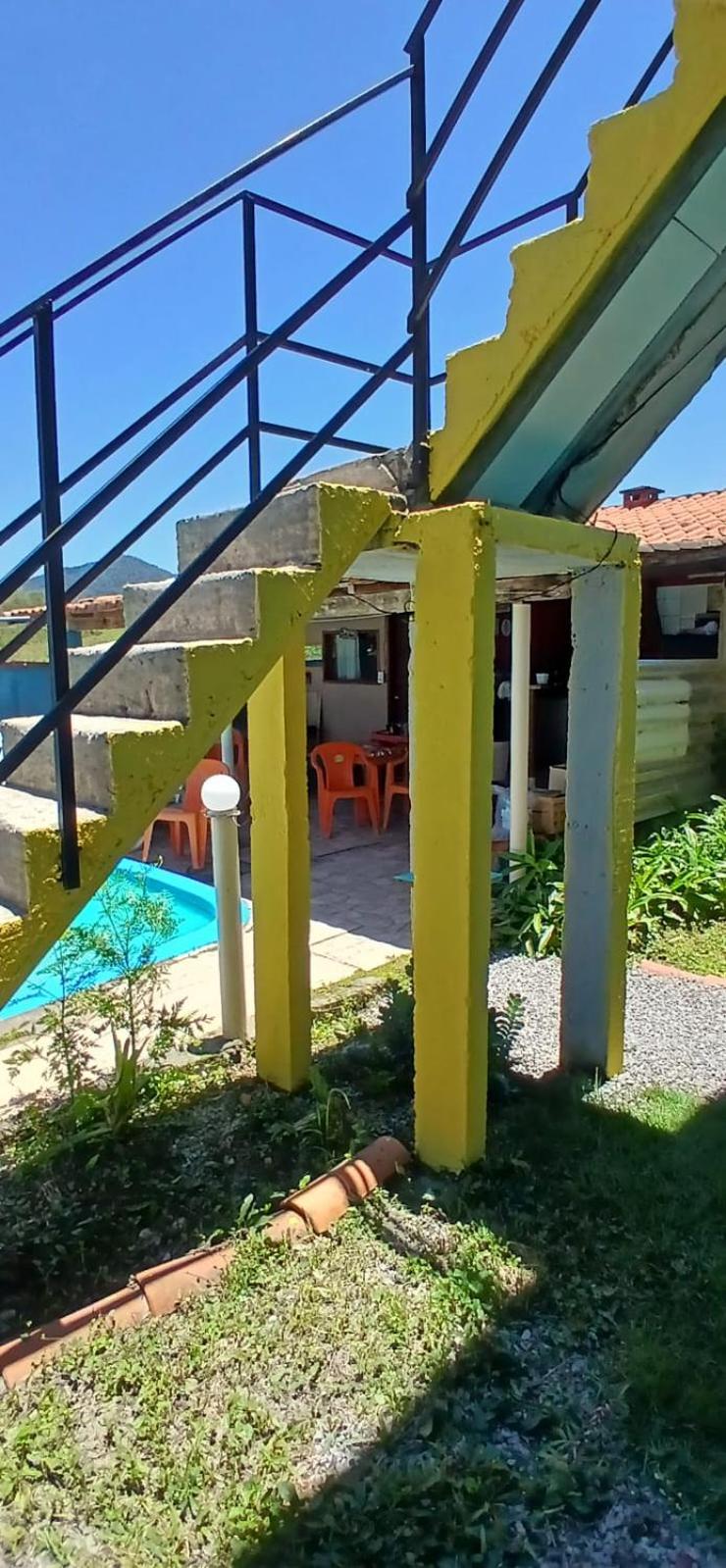 ALTO da COLINA KITINETES - PENEDO RJ