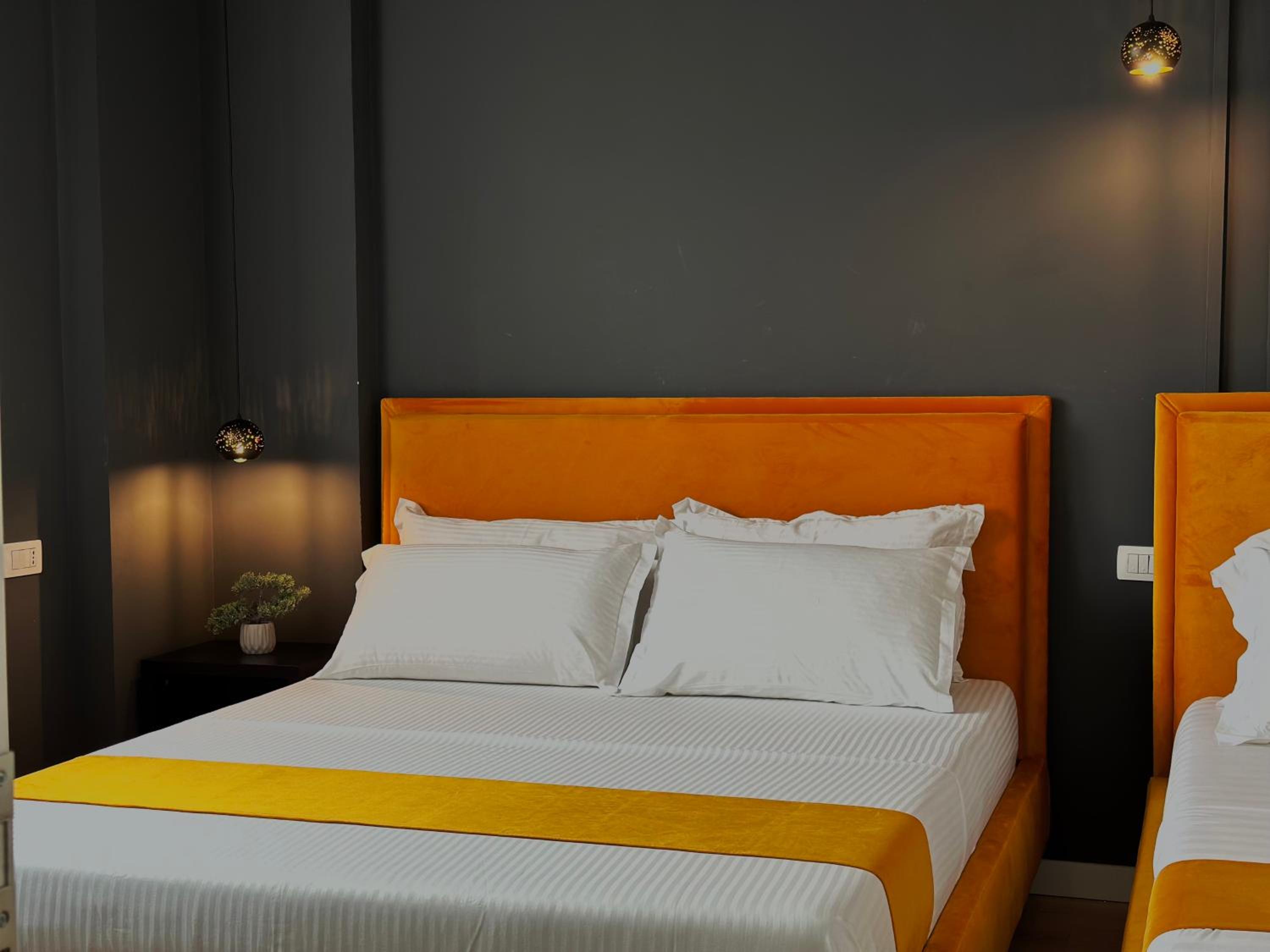 ApartHotel - Colorful by the Sea