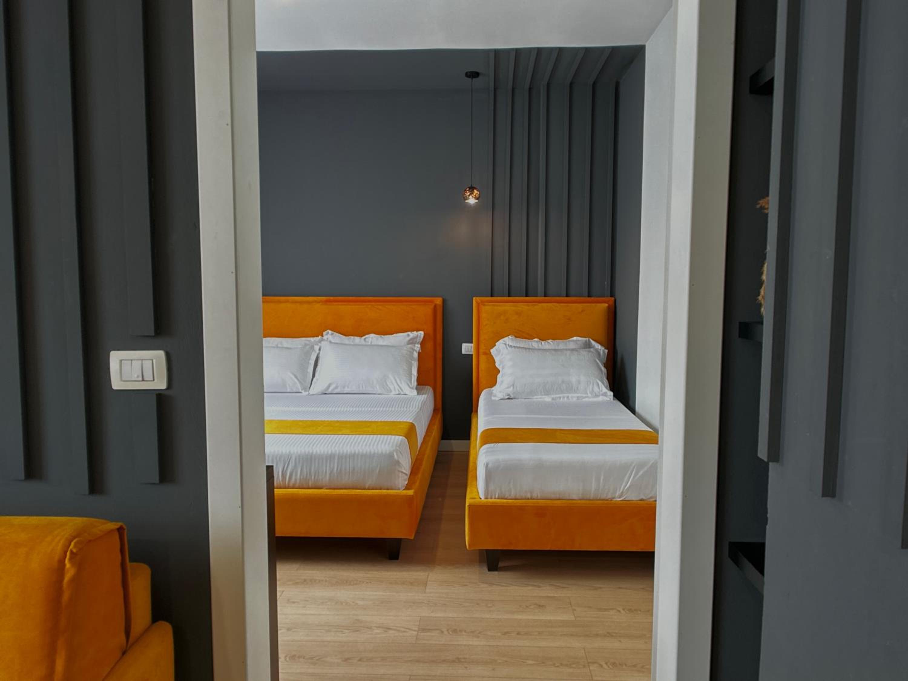ApartHotel - Colorful by the Sea