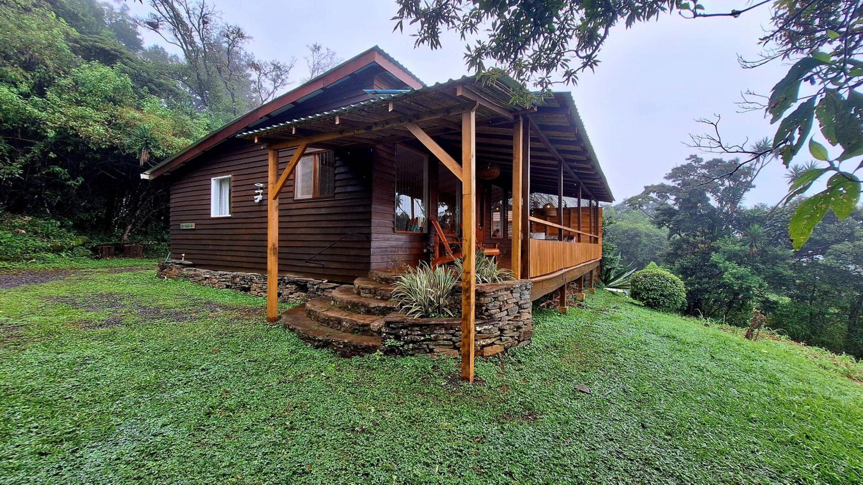 Casa Cabuya - Retro Style with Gulf View in Monteverde