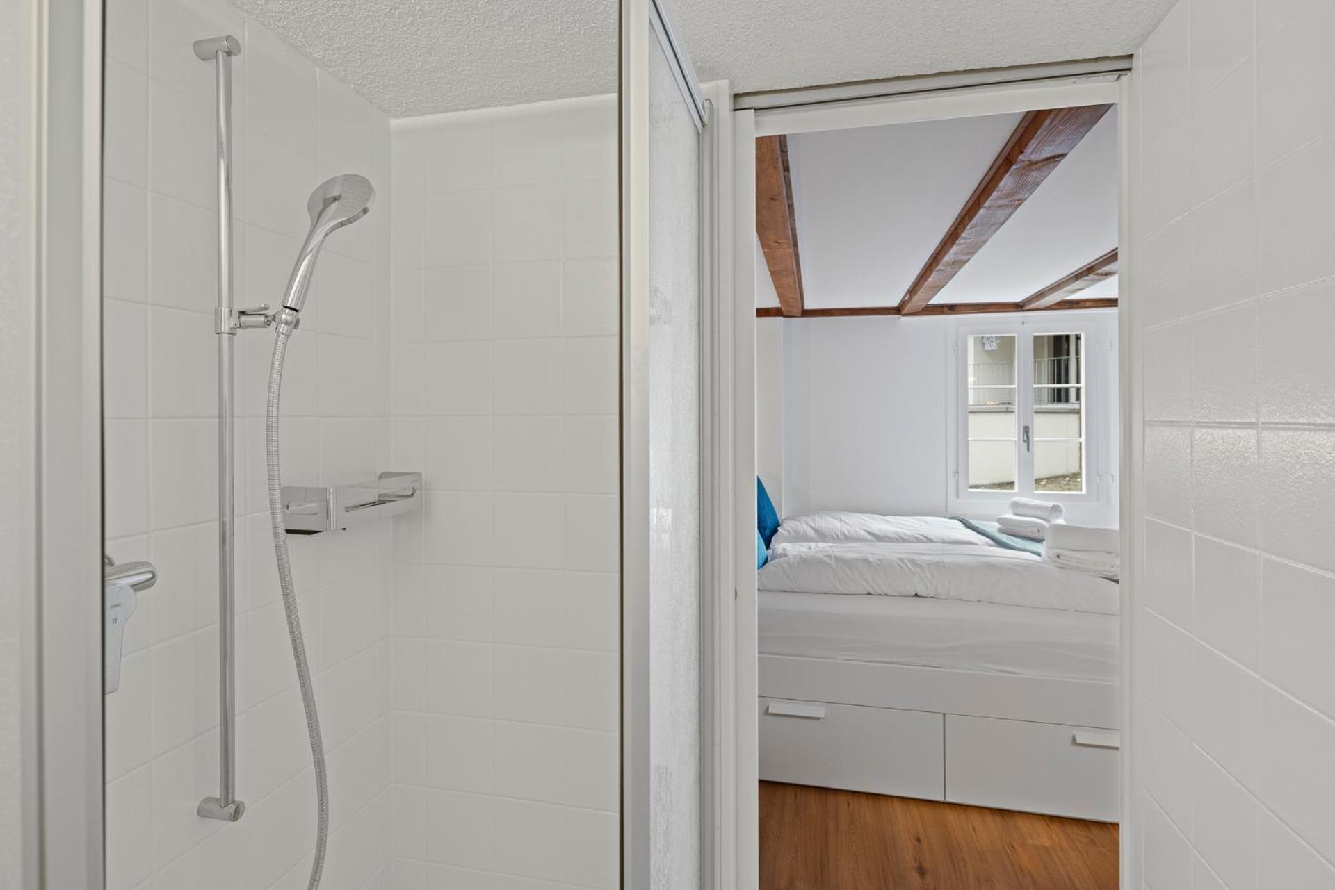 ARISER - Zug Unique Apartment in Historic 15th Century Building