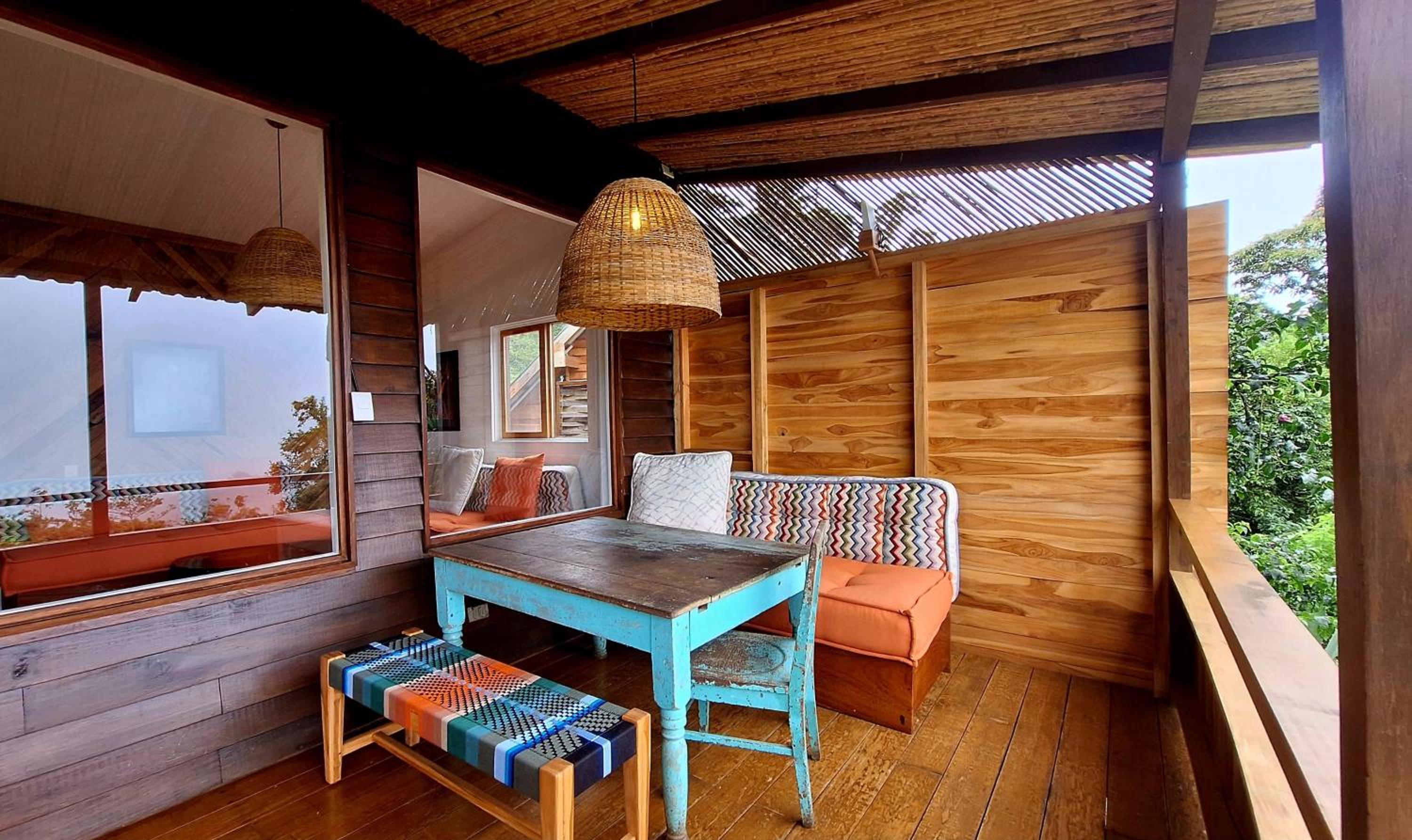 Casa Cabuya - Retro Style with Gulf View in Monteverde
