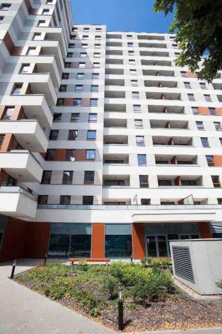 Urban Chic - Premium City-Center Stay on Pereca Street