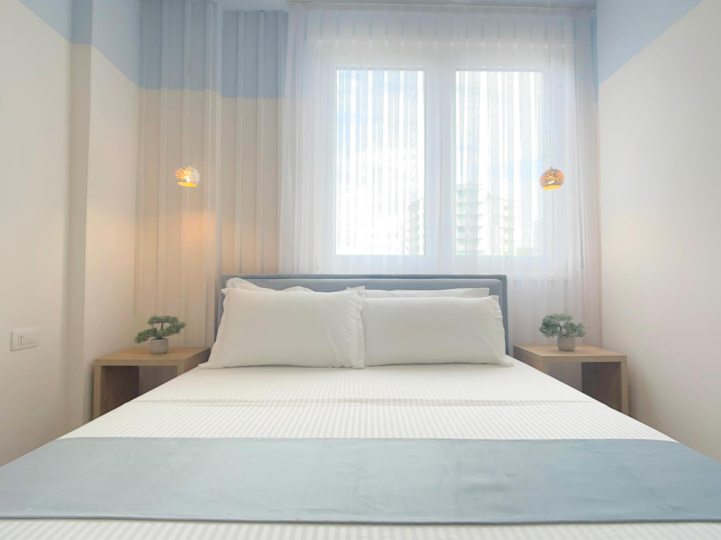 ApartHotel - Colorful by the Sea