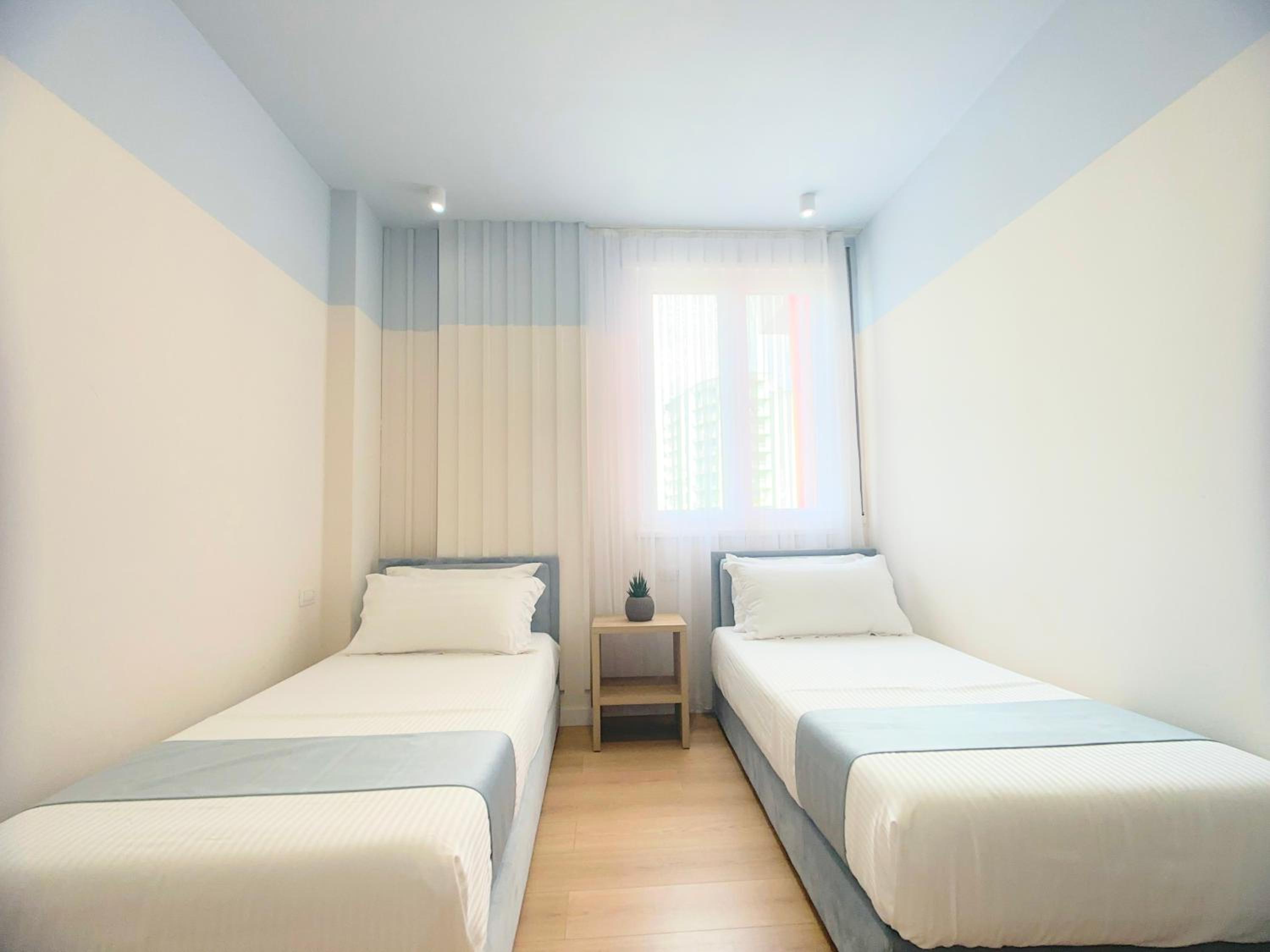 ApartHotel - Colorful by the Sea
