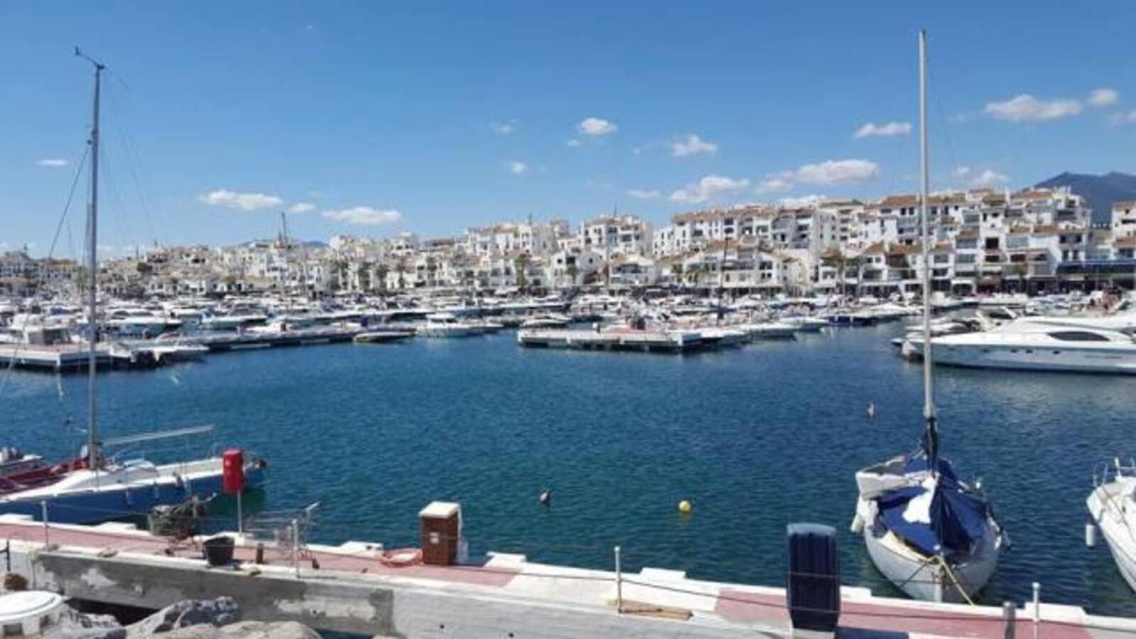 Beautiful Apartment Duquesa Village