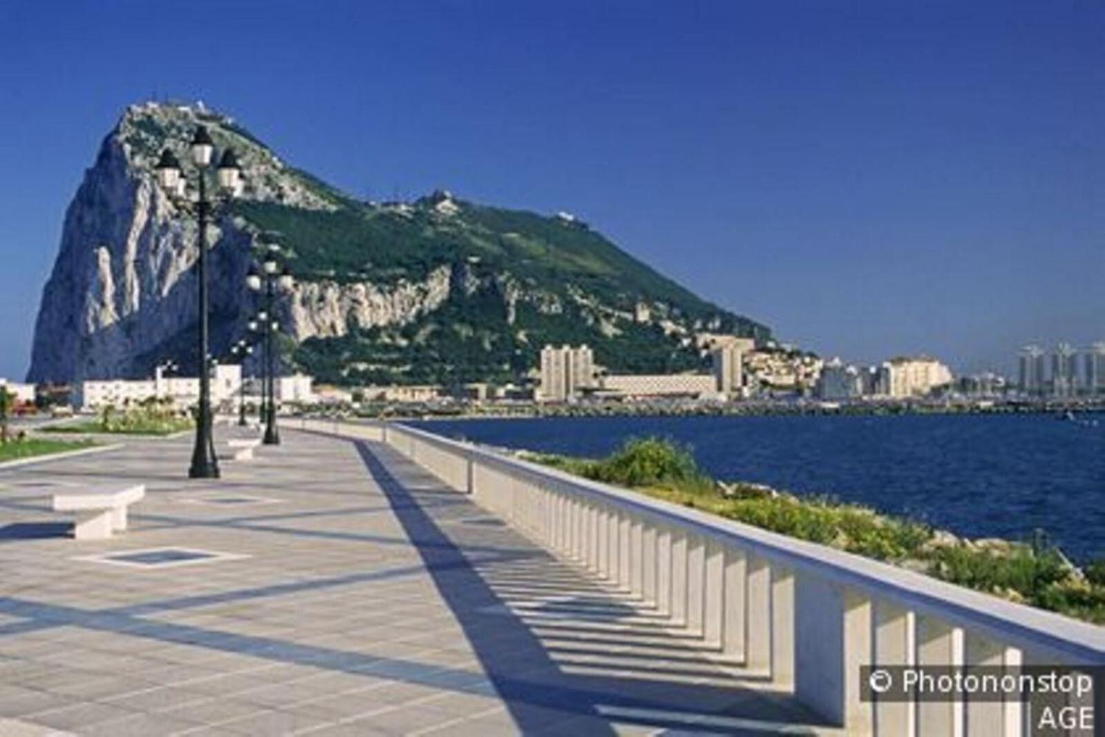 Beautiful Apartment Duquesa Village