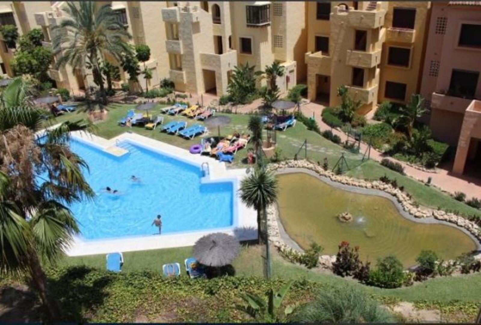 Beautiful Apartment Duquesa Village