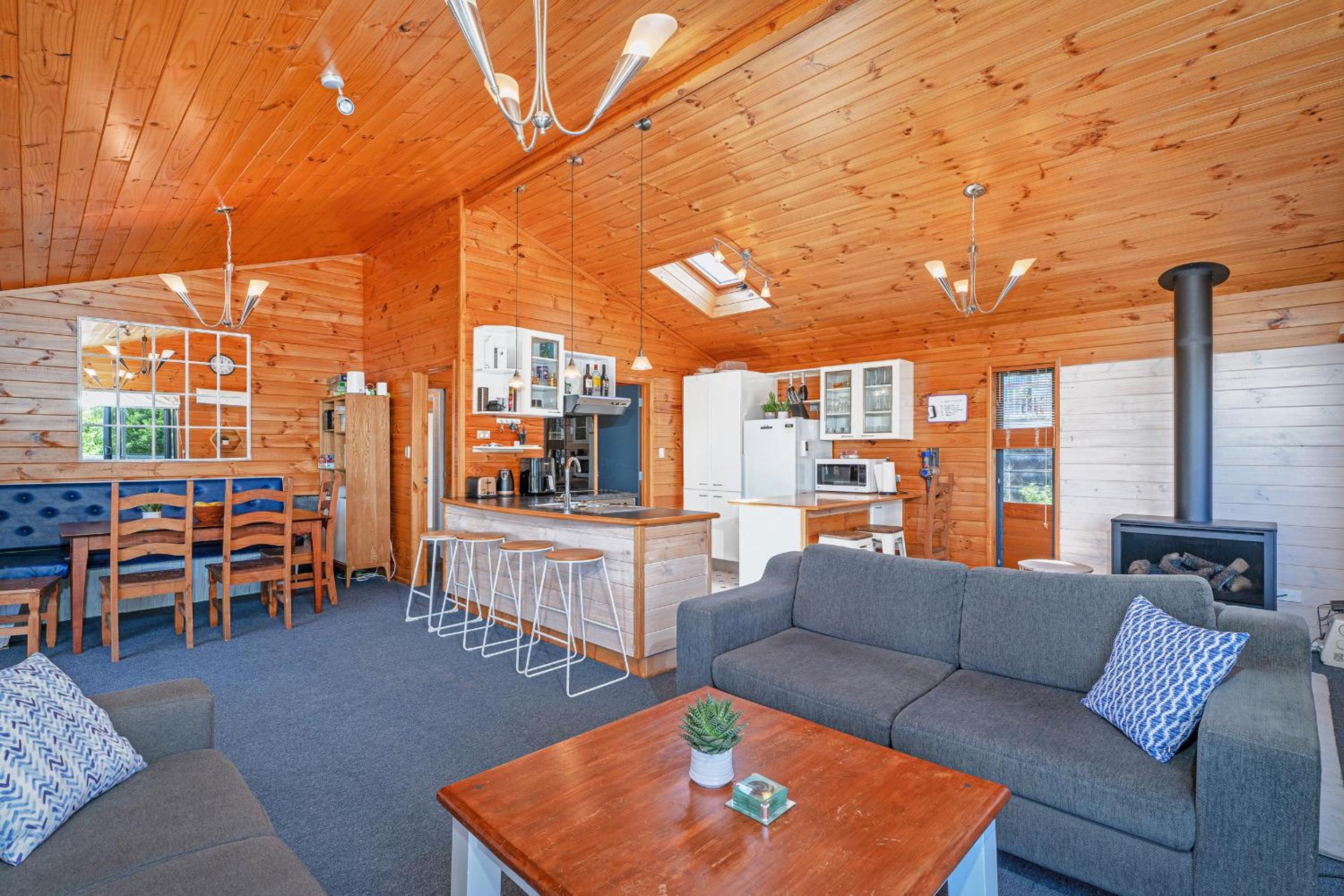 Hosts on the Coast Bayview Bliss