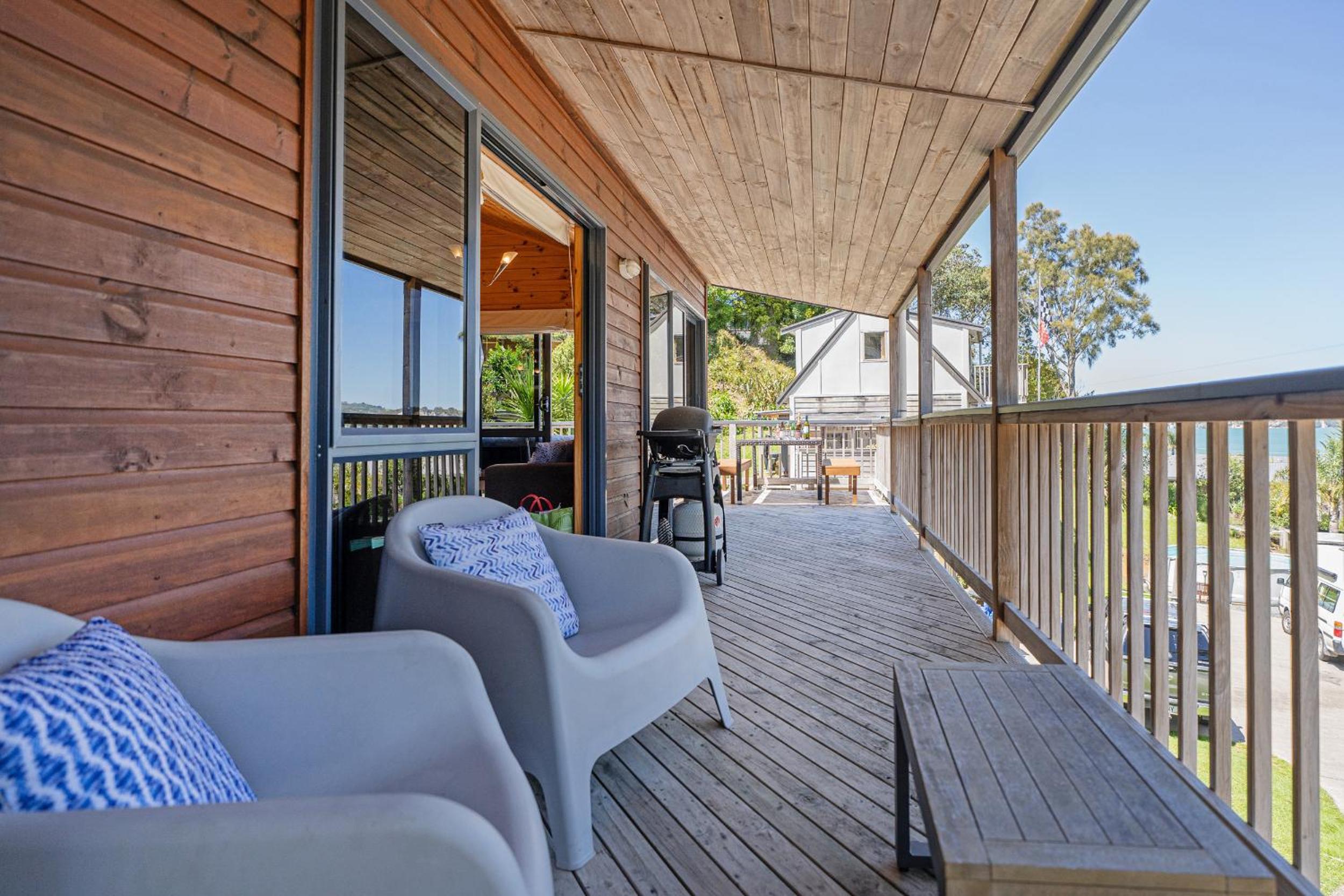 Hosts on the Coast Bayview Bliss