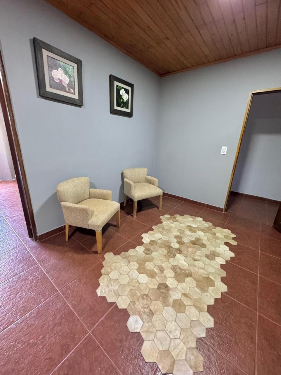 Departamentos En Roca sobre ruta 12