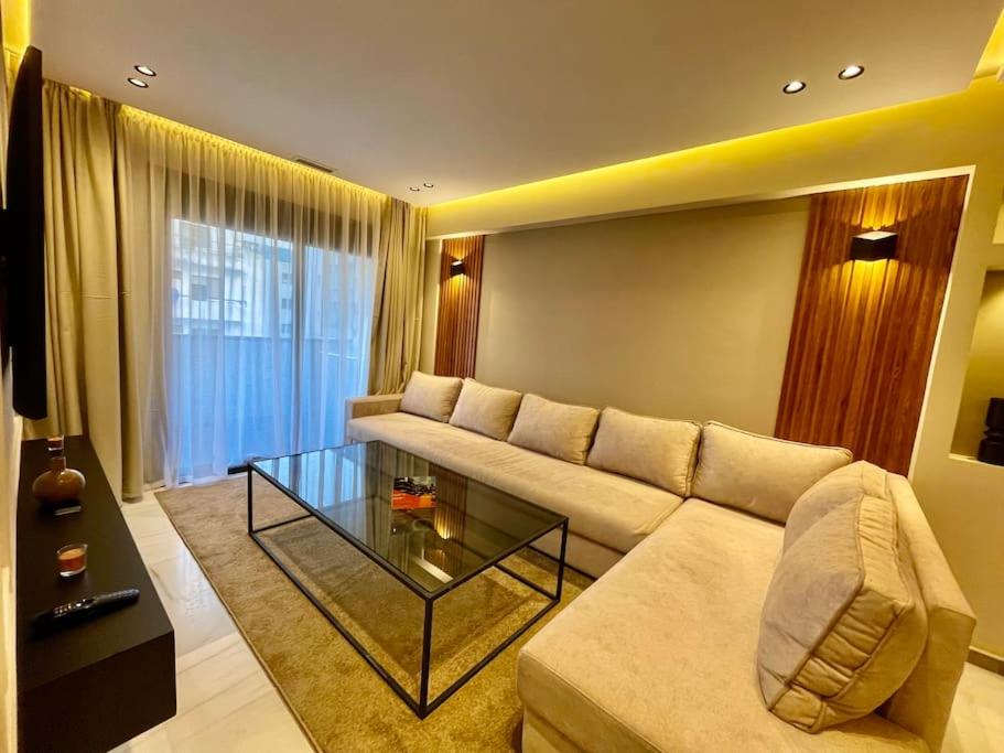 Golden Sand Apartment - Terrace & OceanView 2BD view 3