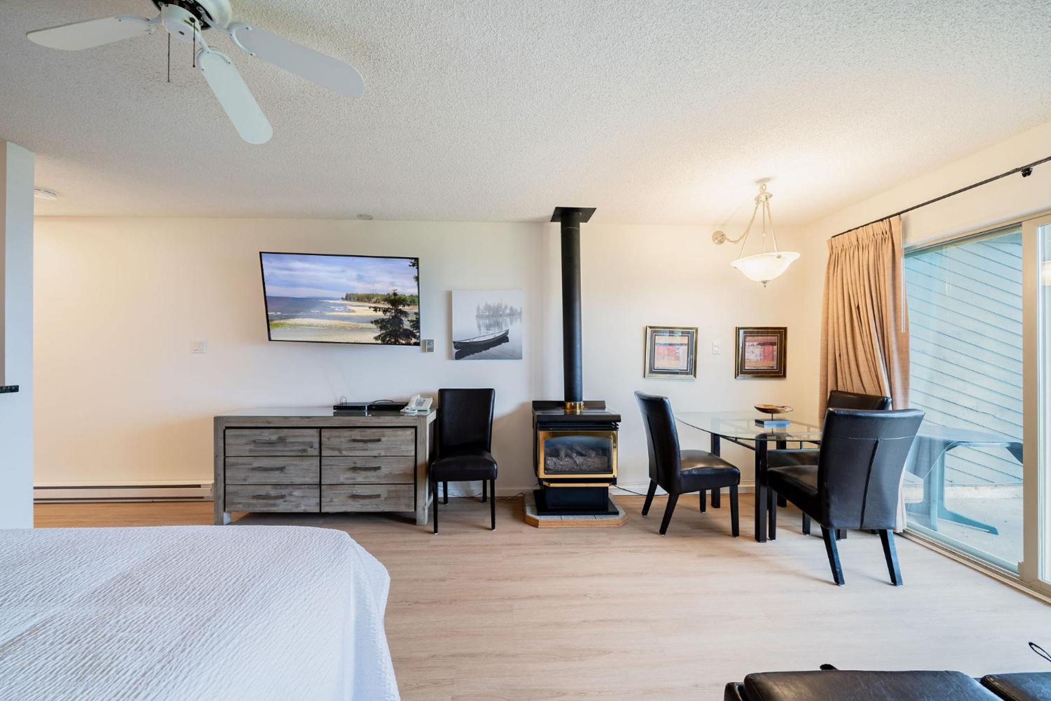 Shorewater Resort, Qualicum Beach