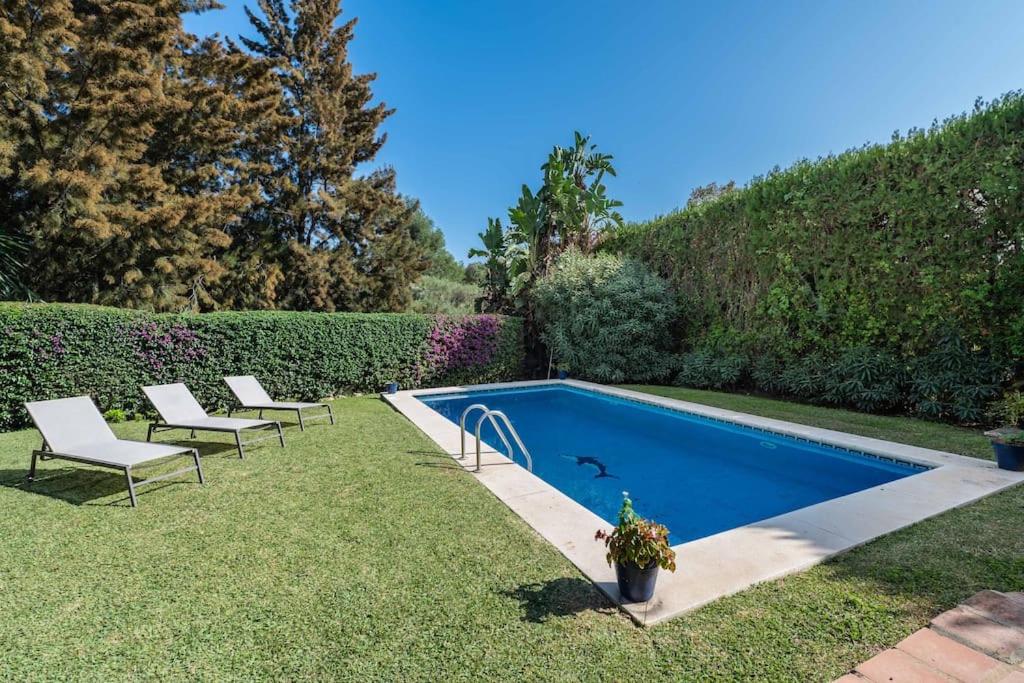 Villa in Marbella with golf views