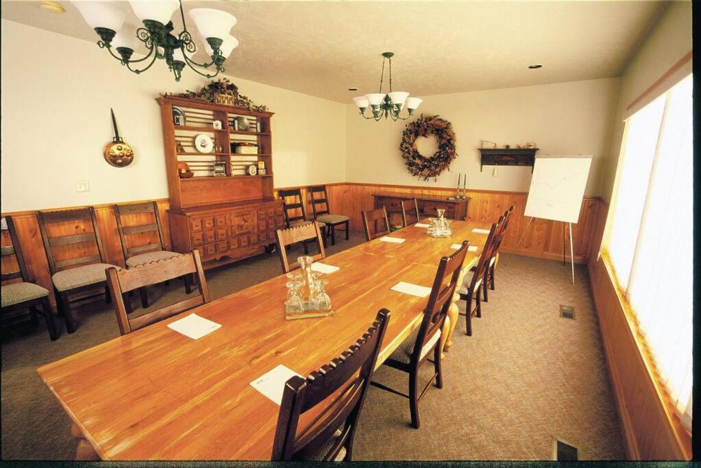 meeting & event spaces