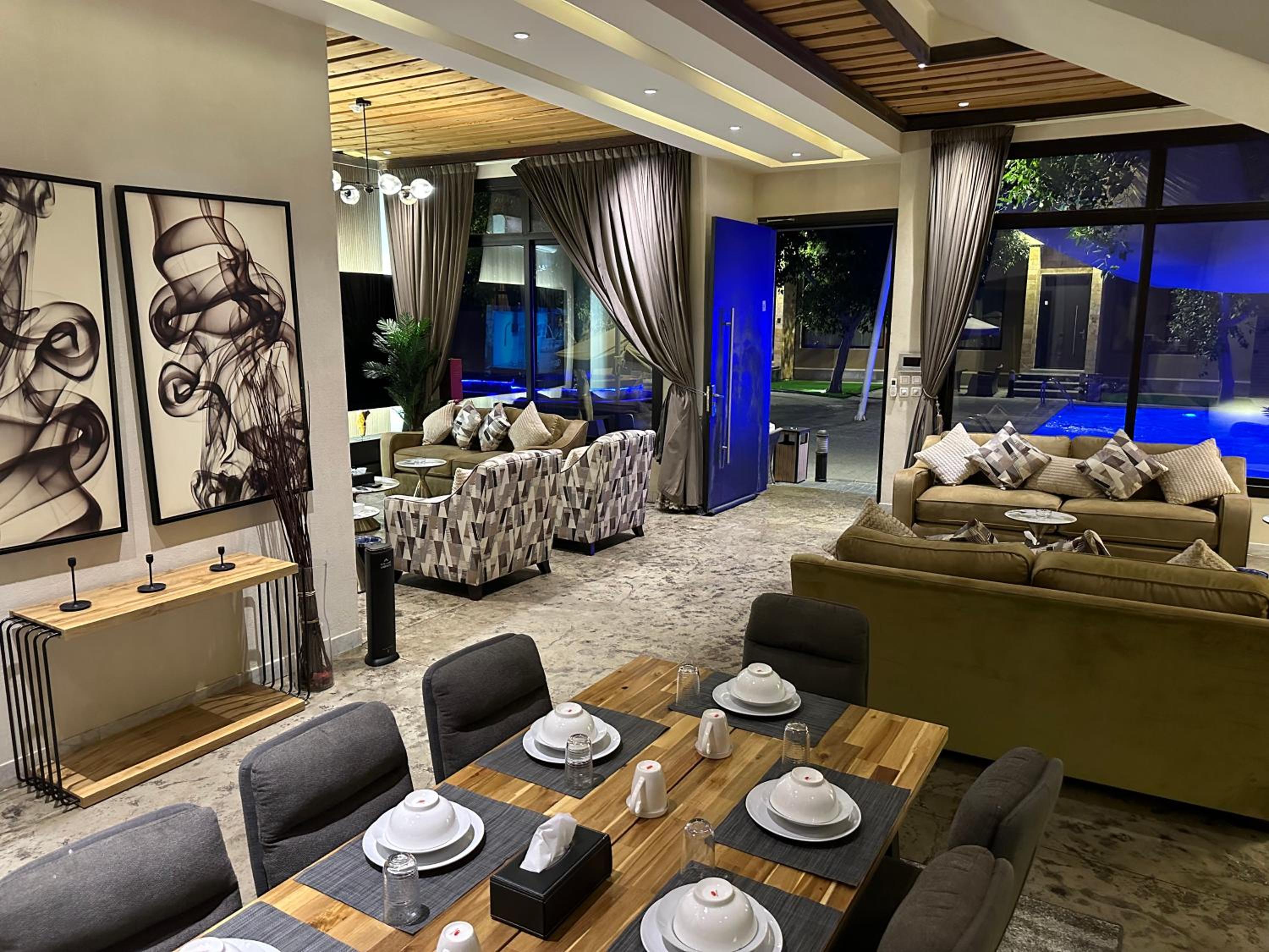 Lacasa Hotel Villas