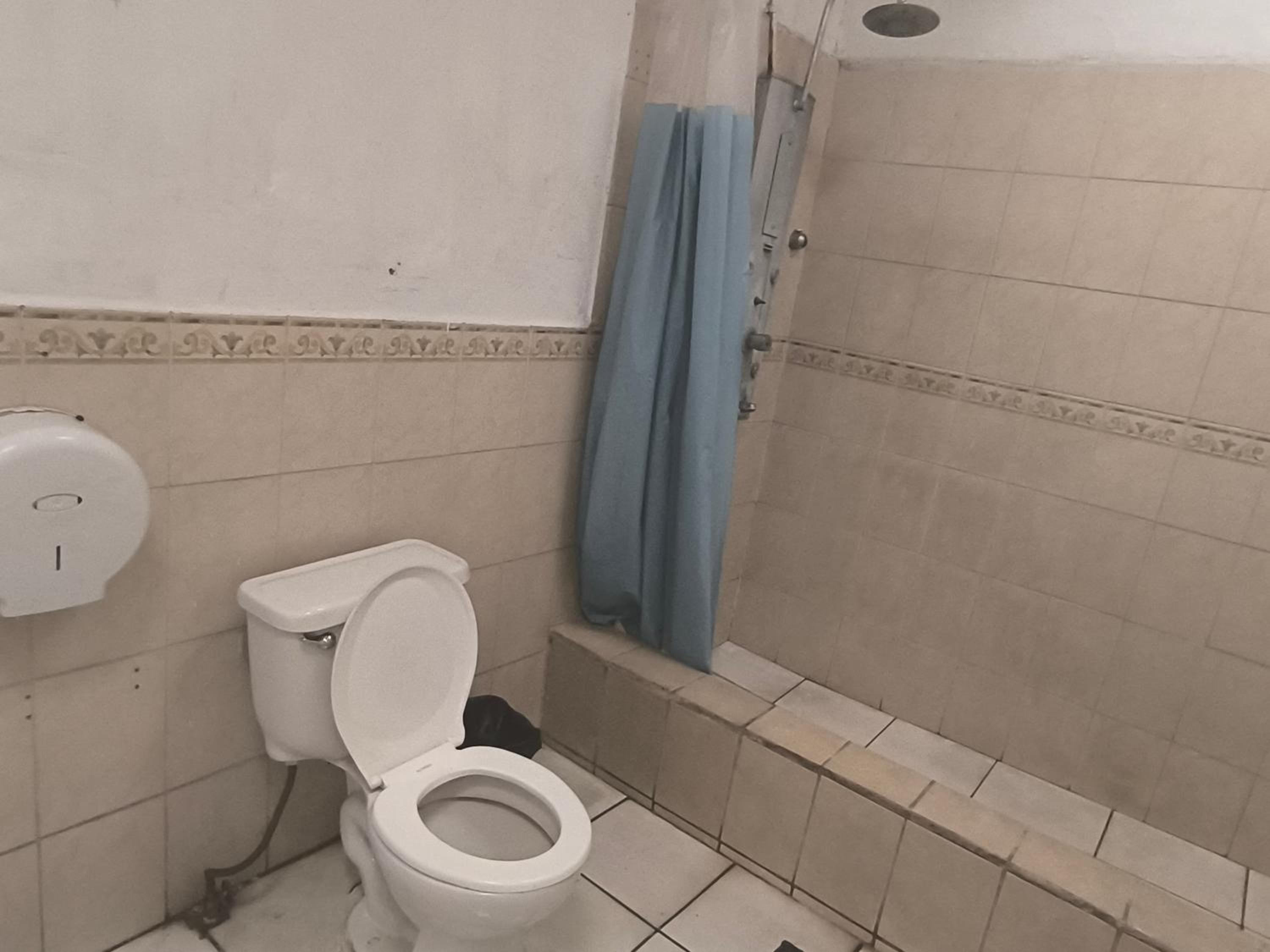 Karim Hostel